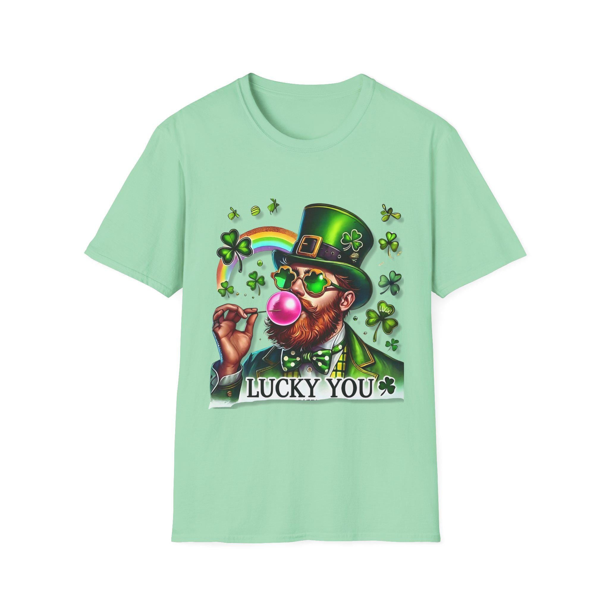 St. Patricks Day Leprechaun Bubble Gum Unisex Softstyle T-Shirt - Glücksbringer T-Shirt, Irisches Grünes T-Shirt, Kleeblatt Top, 17. März Shirt, St