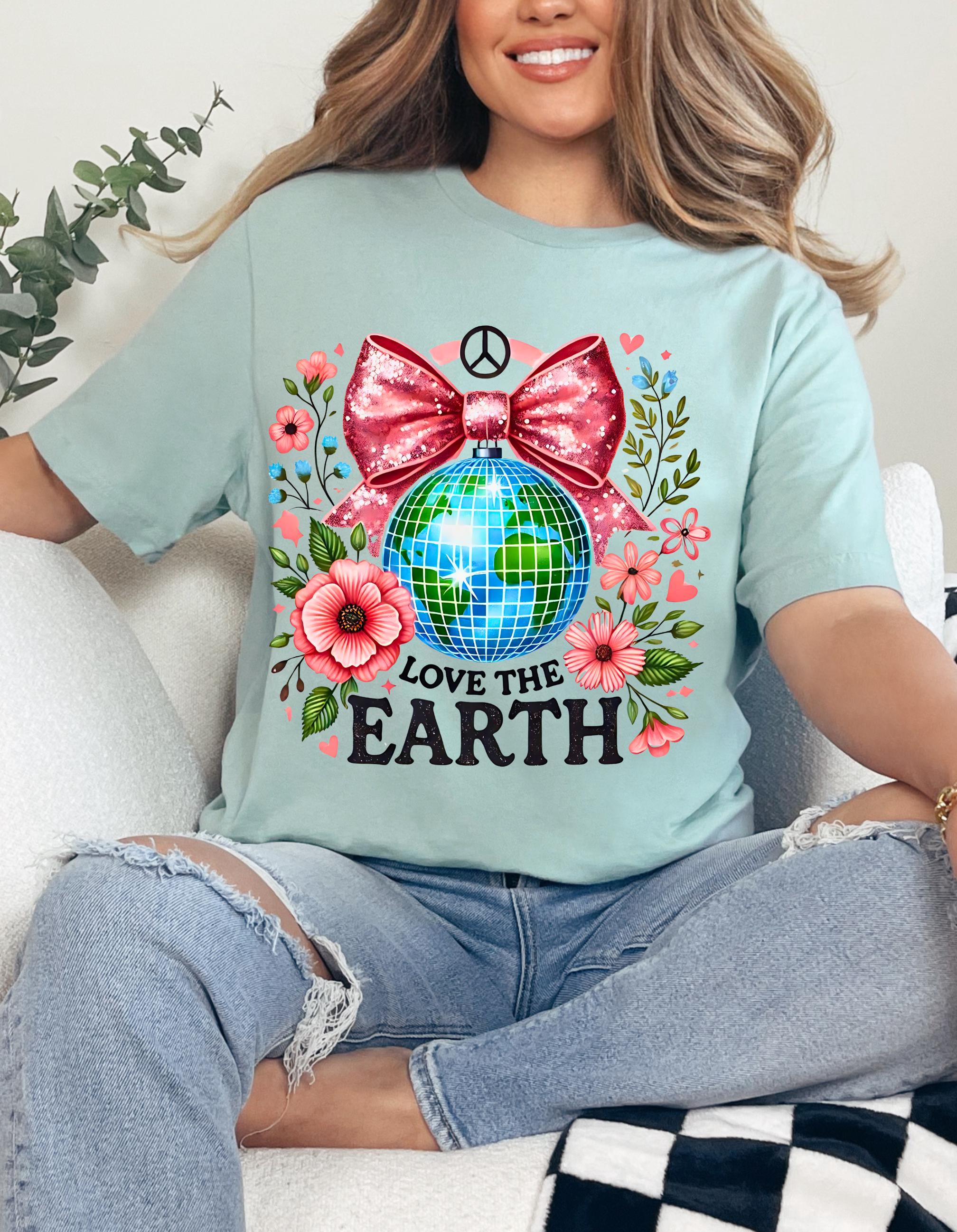 Personalisierbares Earth Day Love Unisex Garment-Dyed T-Shirt, Earth Day Shirt, Comfort Colors T-Shirt, Naturliebhaber Geschenk, Earth Day Celebration Top