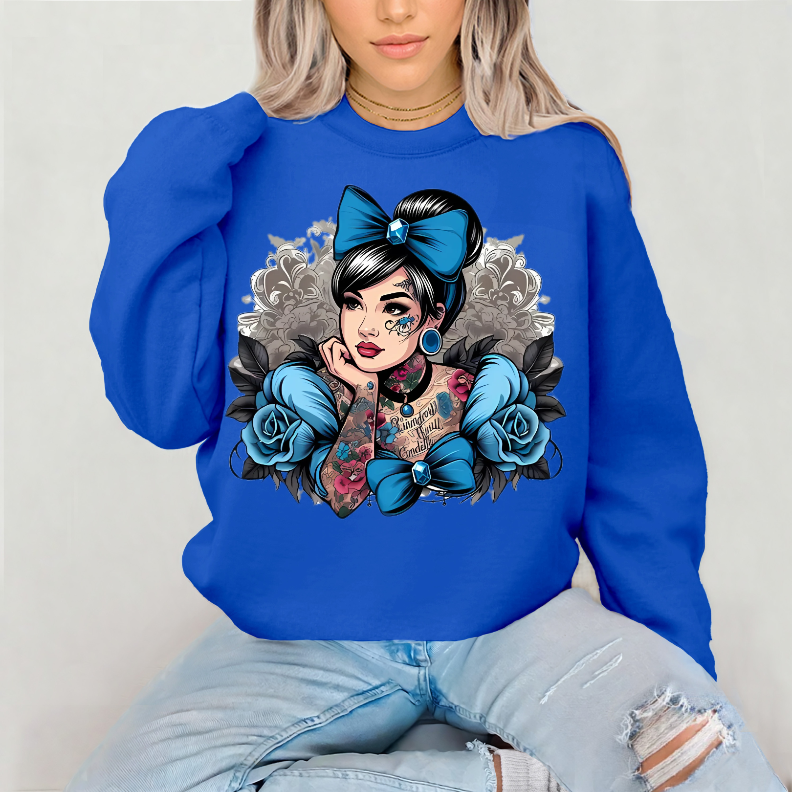 Tätowiertes Chinoseri Girl Crewneck Sweatshirt, Edgy Fashion, Casual Wear, Geschenk für Sie, Vintage Style, Streetwear Outfit