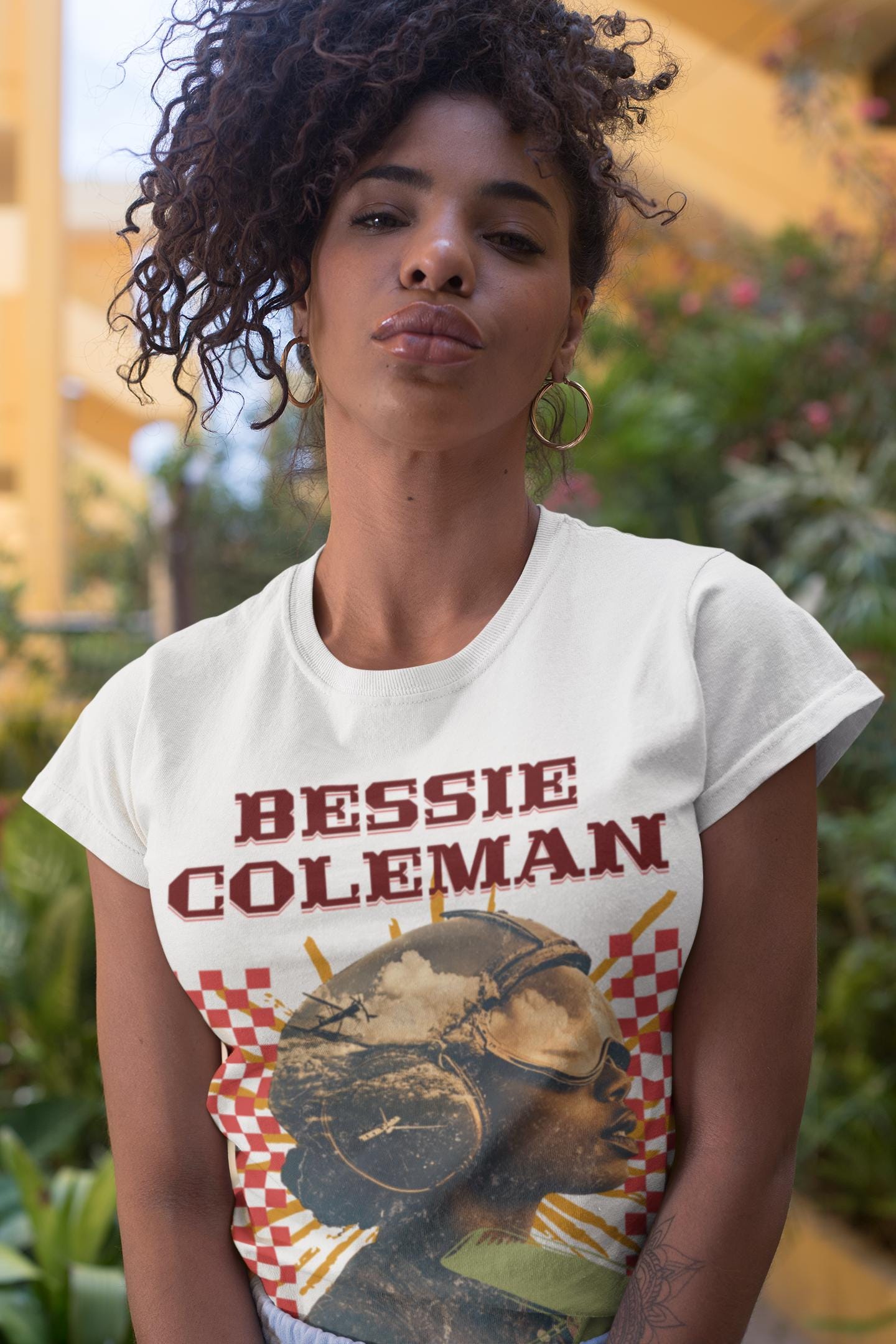 Bessie Coleman Black History Unisex T-Shirt, Afroamerikanisches Pilotenshirt, Black History PNG Shirt, Historisches T-Shirt für Luftfahrtbegeisterte,