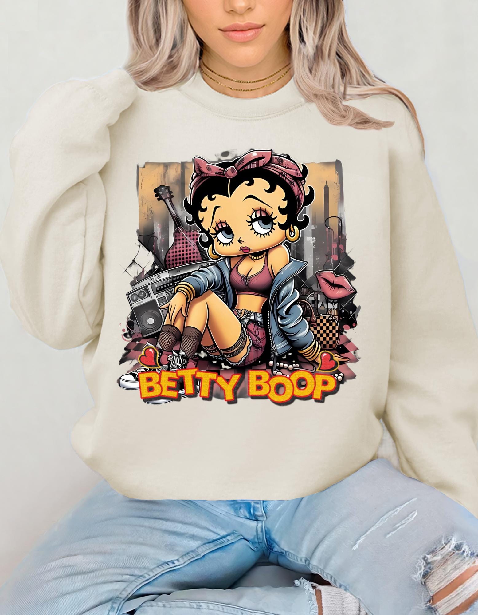 Betty Boop Streetstyle Crewneck Sweatshirt, Urban Design Unisex Pullover Pullover, Retro Cartoon Grafik Top, Casual Fashion Apparel, Geschenk für