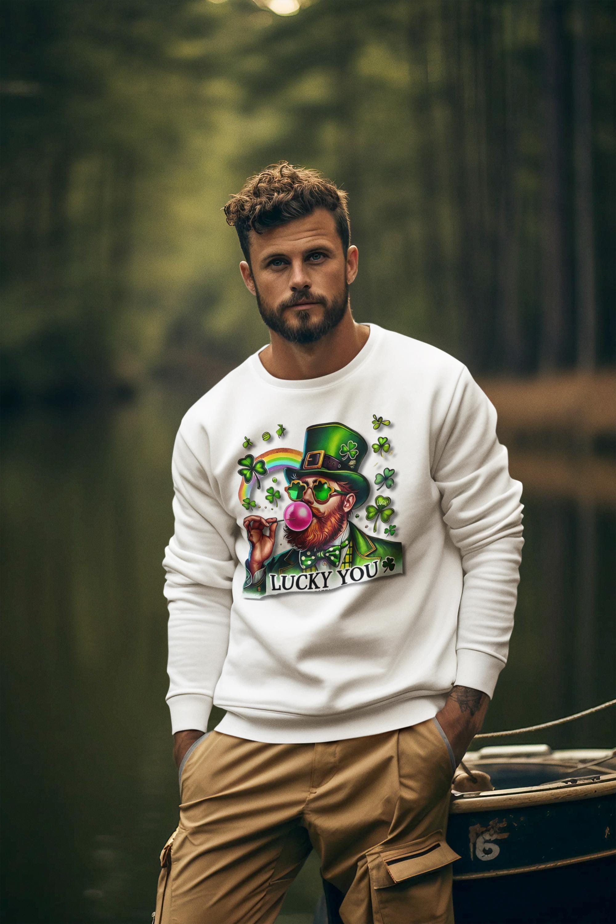 Personalisierbares St. Patricks Day Leprechaun Bubble Gum Sweatshirt, Lustiges Urlaubsfilm Figuren Shirt