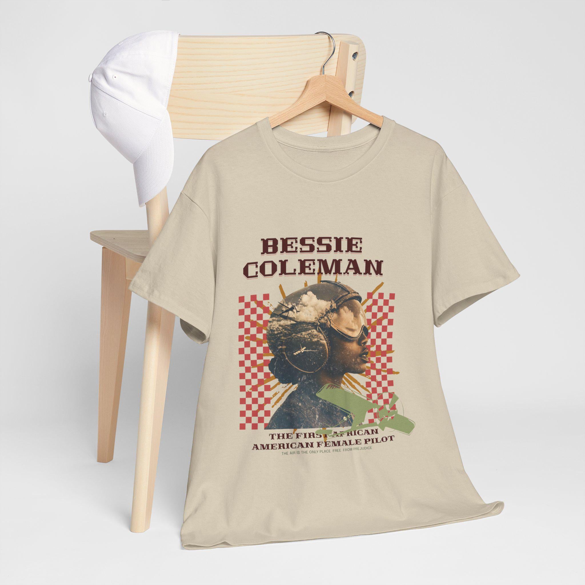 Bessie Coleman Black History Unisex T-Shirt, Afroamerikanisches Pilotenshirt, Black History PNG Shirt, Historisches T-Shirt für Luftfahrtbegeisterte,