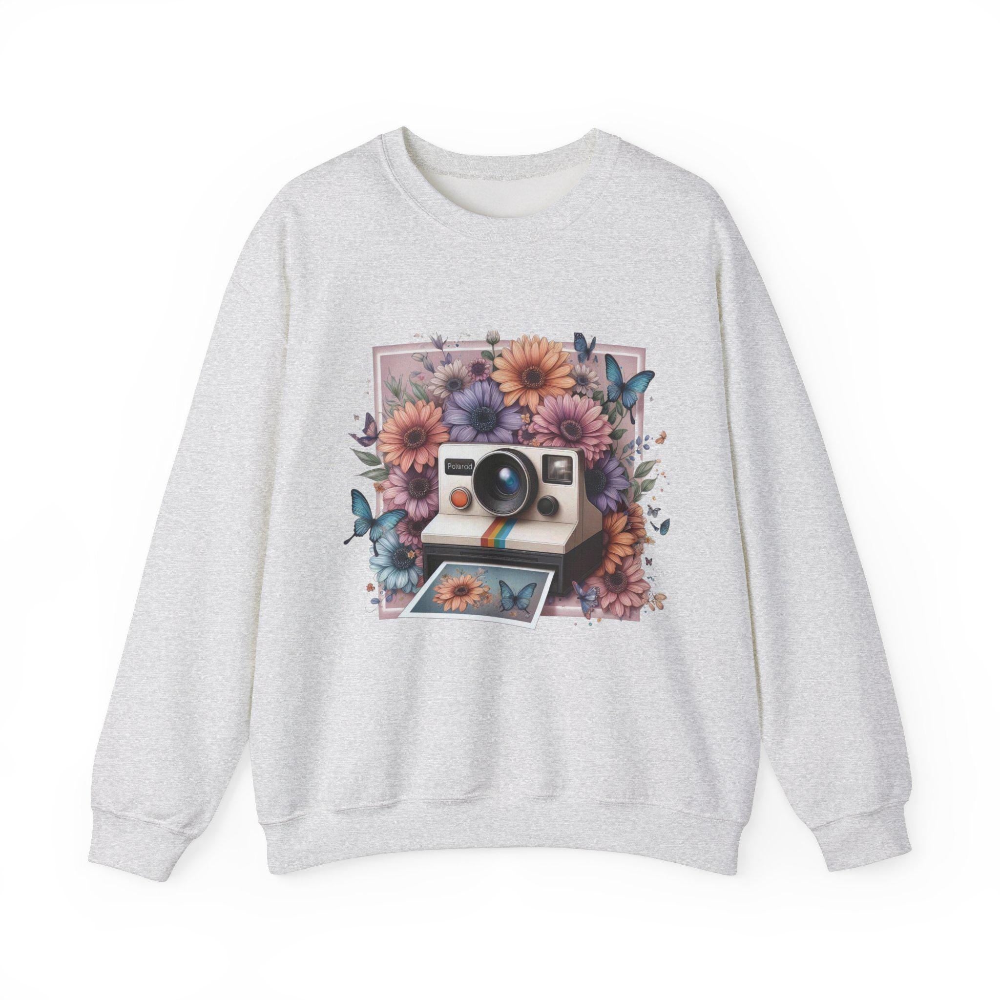 Vintage Camera Retro Butterflies Flowers Sweatshirt, 90s Style Jumper, Gift for Photographers, Floral Sweater, Graphic Print Pullover,