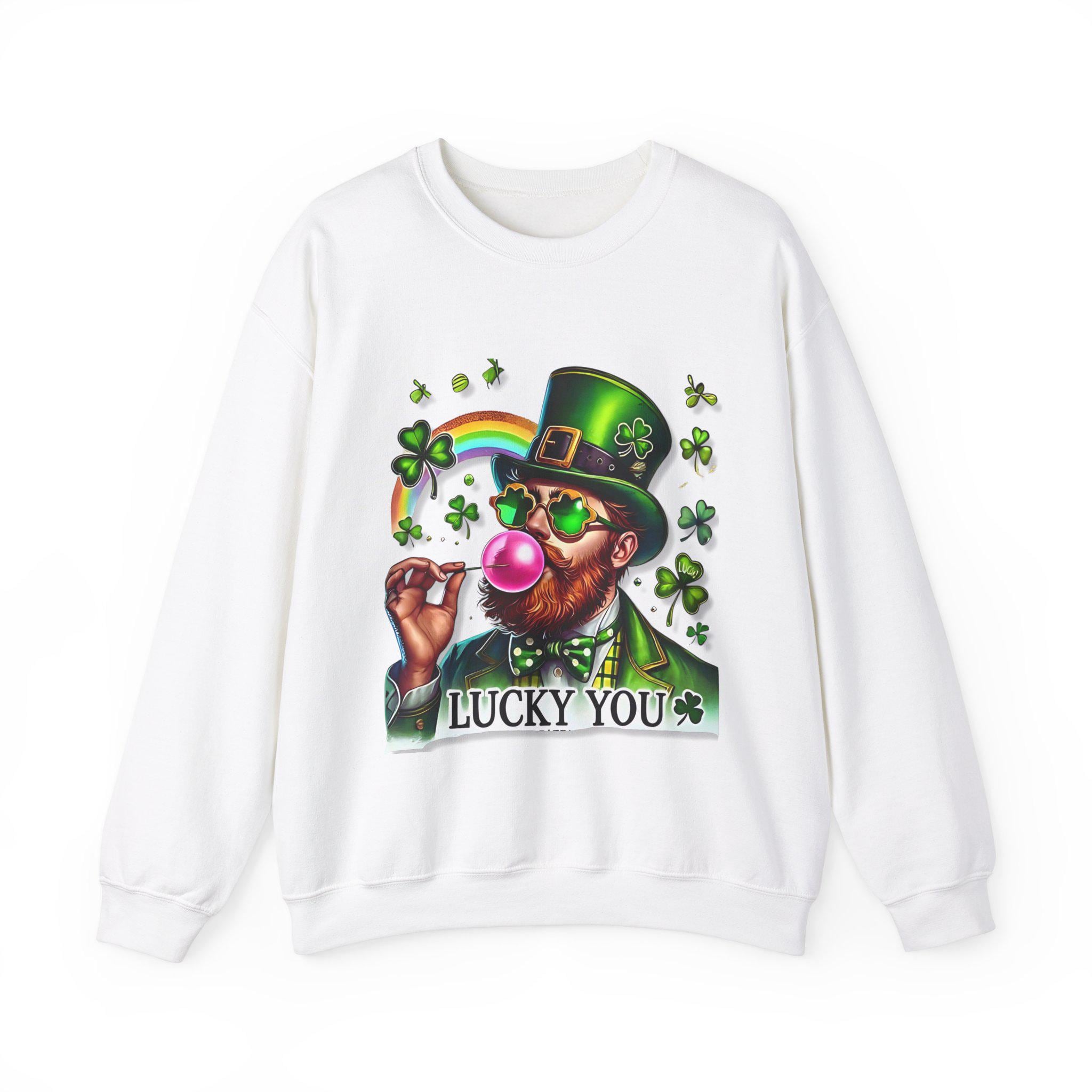 Personalisierbares St. Patricks Day Leprechaun Bubble Gum Sweatshirt, Lustiges Urlaubsfilm Figuren Shirt