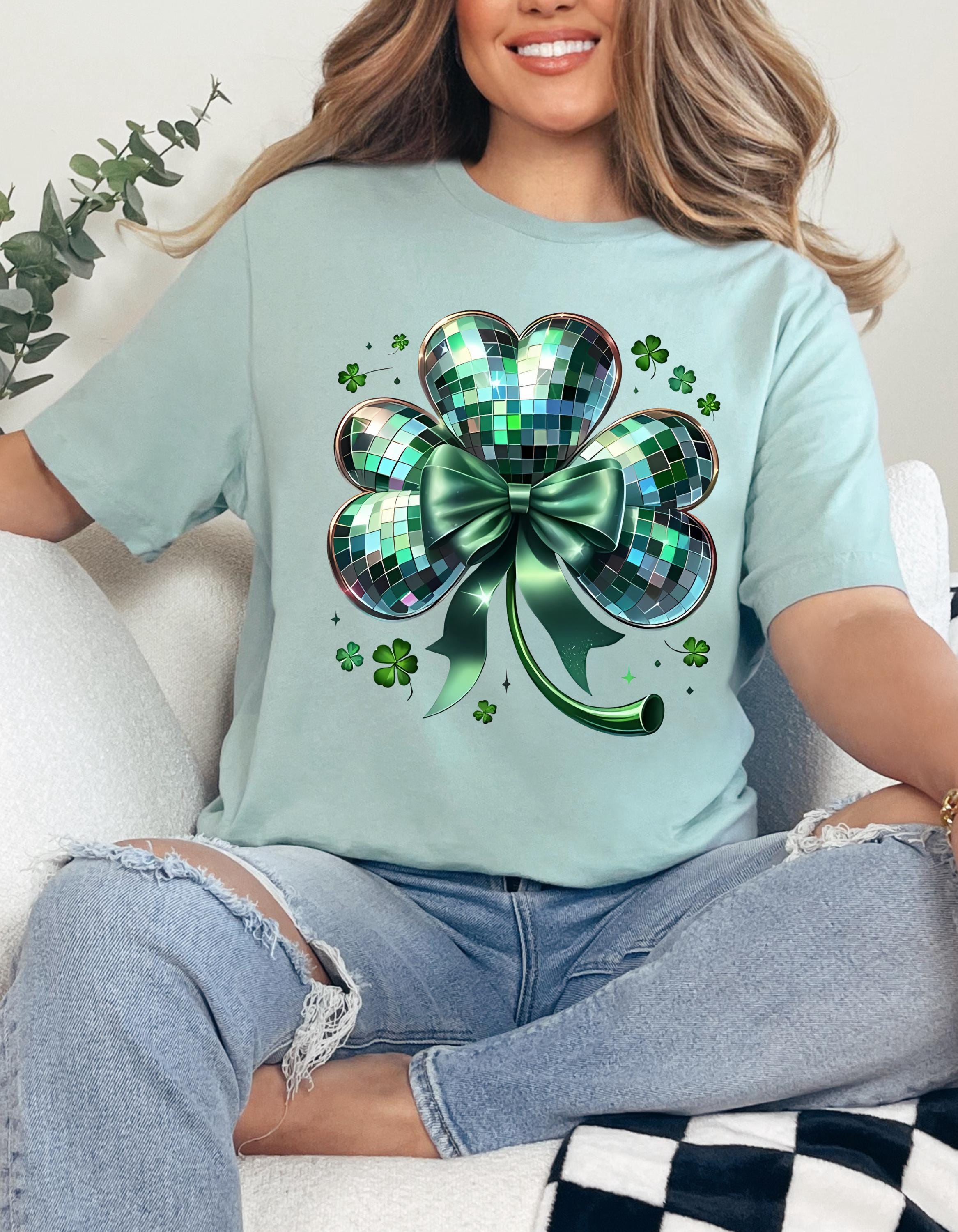 Disco Ball Kleeblatt Unisex Heavy Cotton T-Shirt, St. Patricks Day Shirt, Grünes Festival Top, Tanzparty Kleidung, Glücksbringer T-Shirt