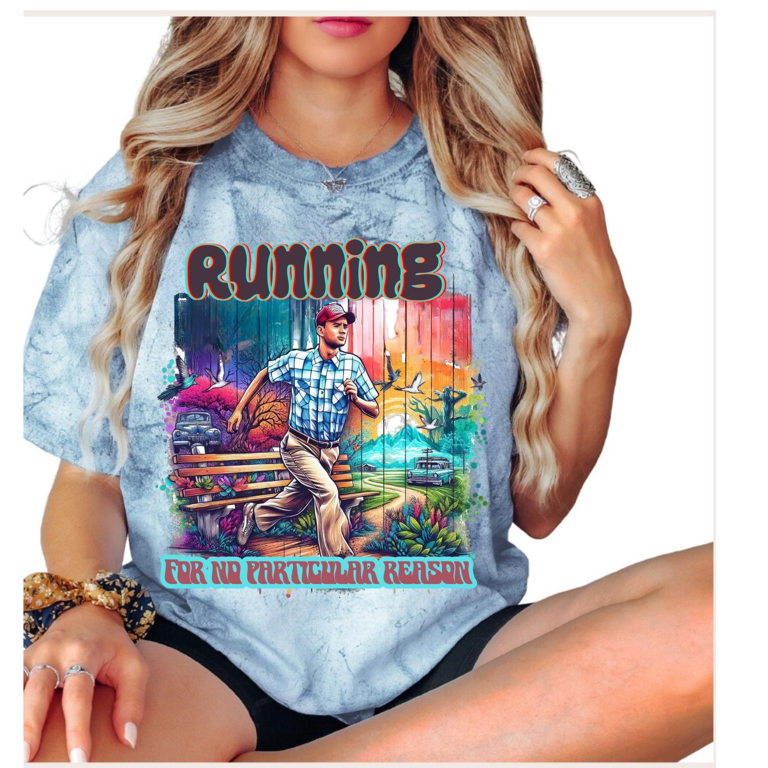 Lebendiges Lauf-T-Shirt im Stil der 90er-Jahre-Filme – Color Blast Design – Unisex – Bequeme Baumwolle – Kultige Film-Hommage – Einzigartige Geschenkidee