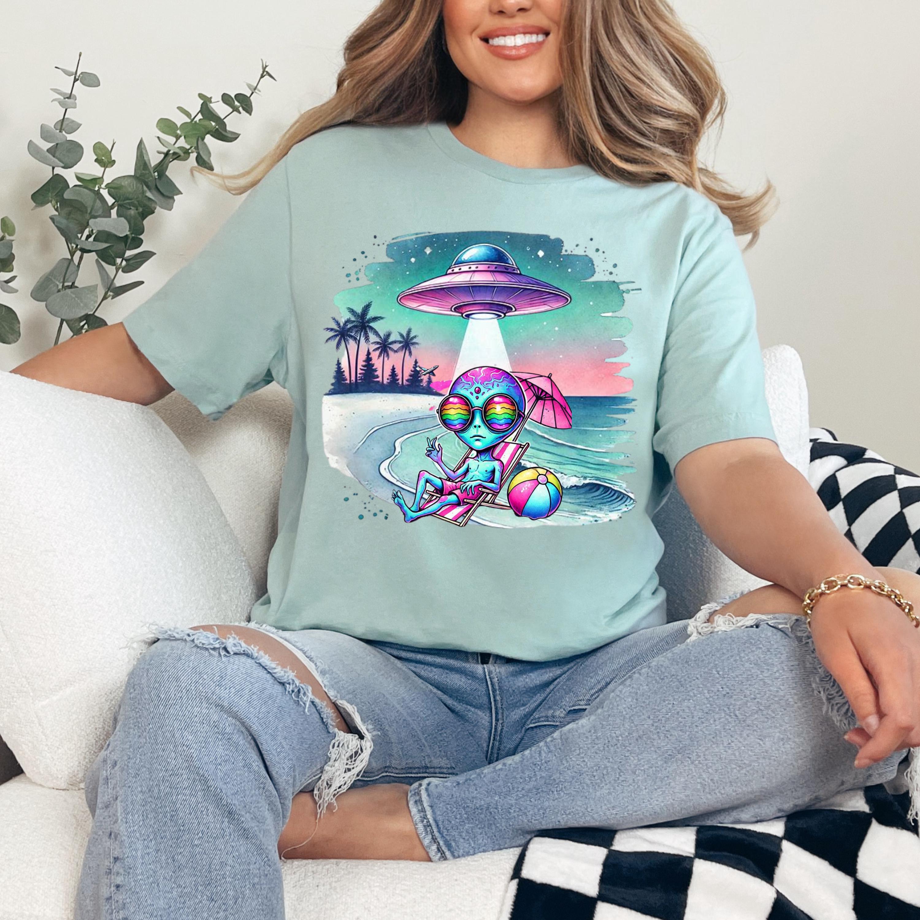 Trippy Alien Unisex Tee, UFO Shirt, Outer Space Beach T-Shirt, Alien Lover Gift, Psychedelic Graphic Top