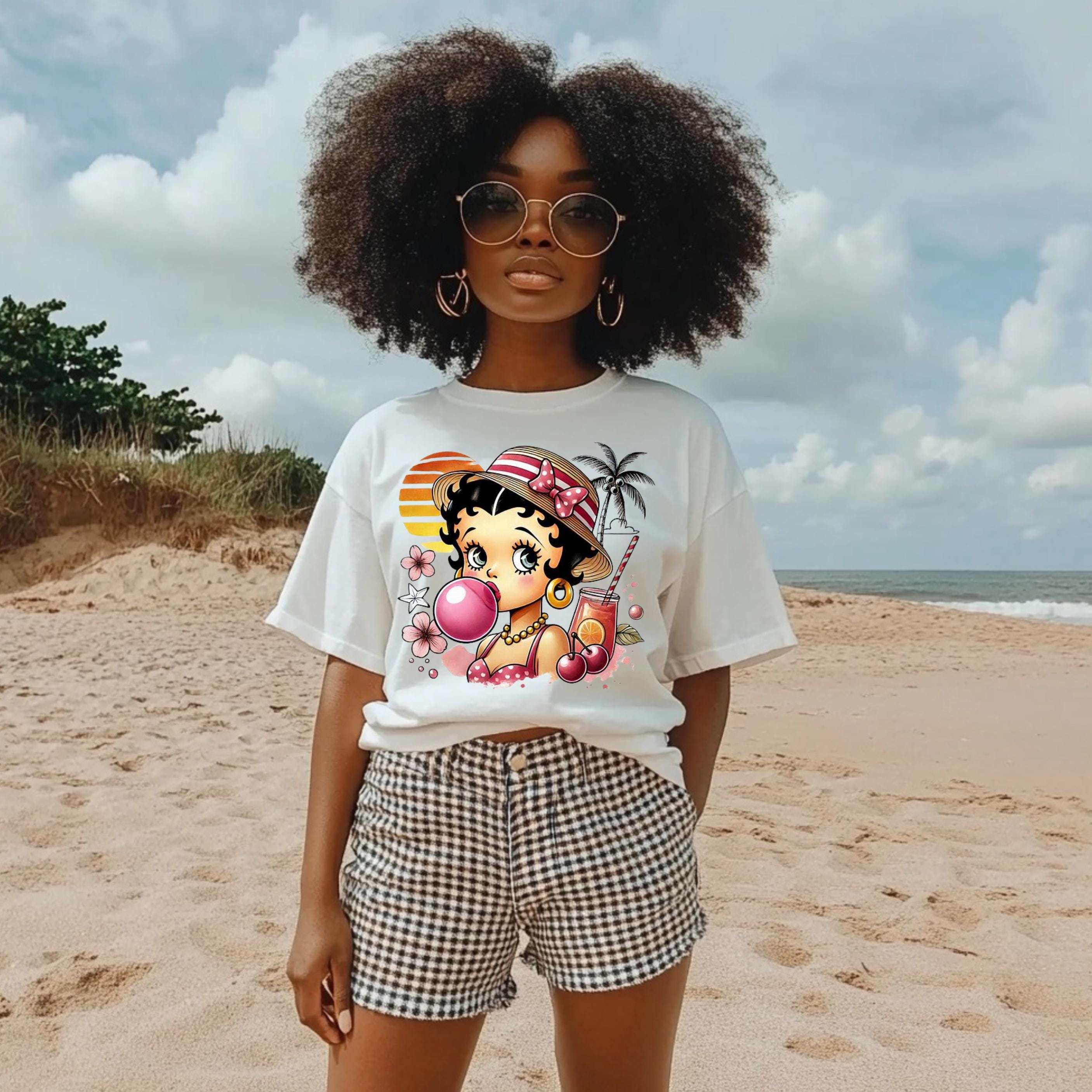 Graphic Tee - Betty Boop Summer Beach Design