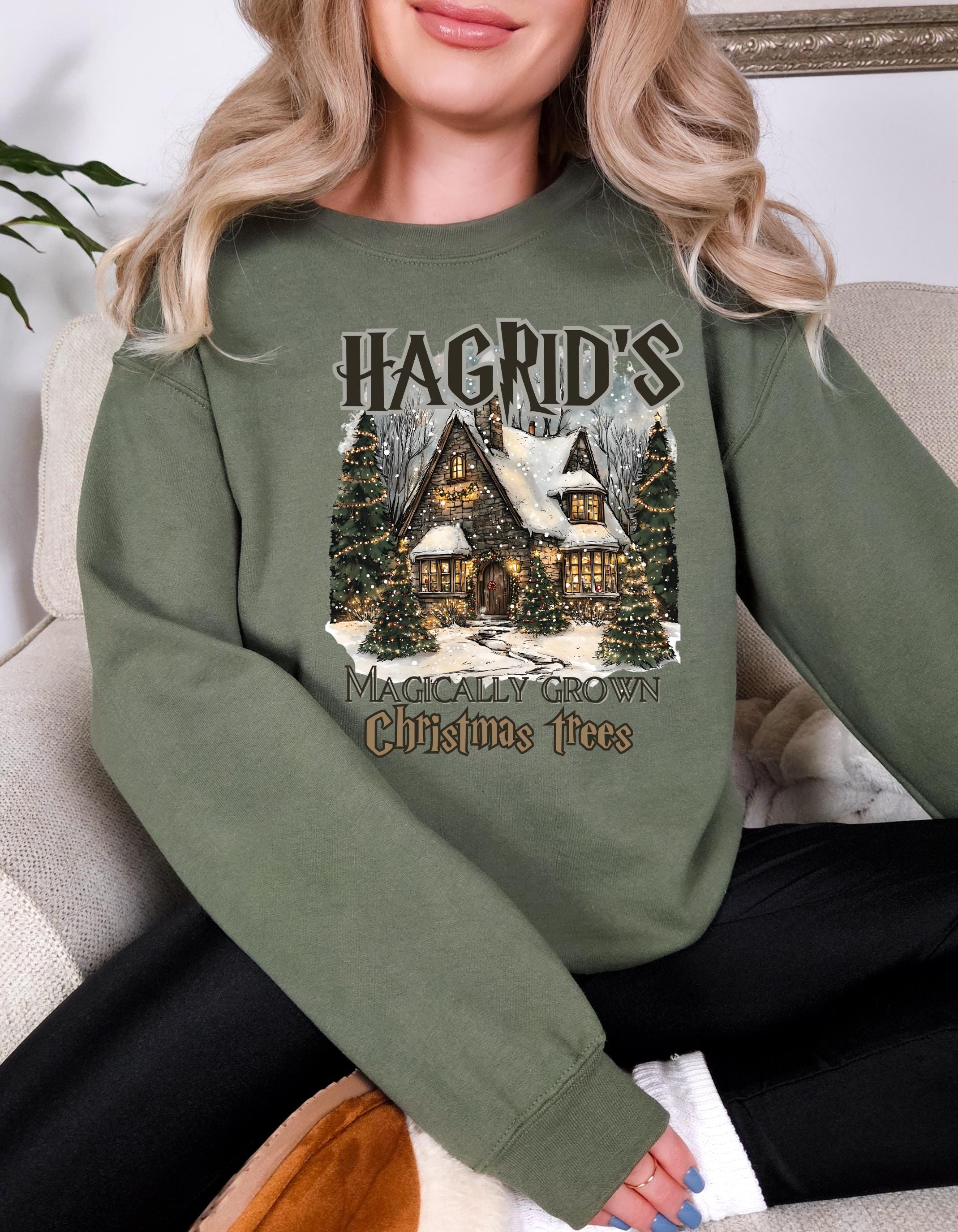 WinterWunderland Weihnachtsbaum Bauernhof Sweatshirt, Weihnachtszauber Pullover, Festlicher Schneebaum Crewneck Pullover, Weihnachtszeit Gemütlich