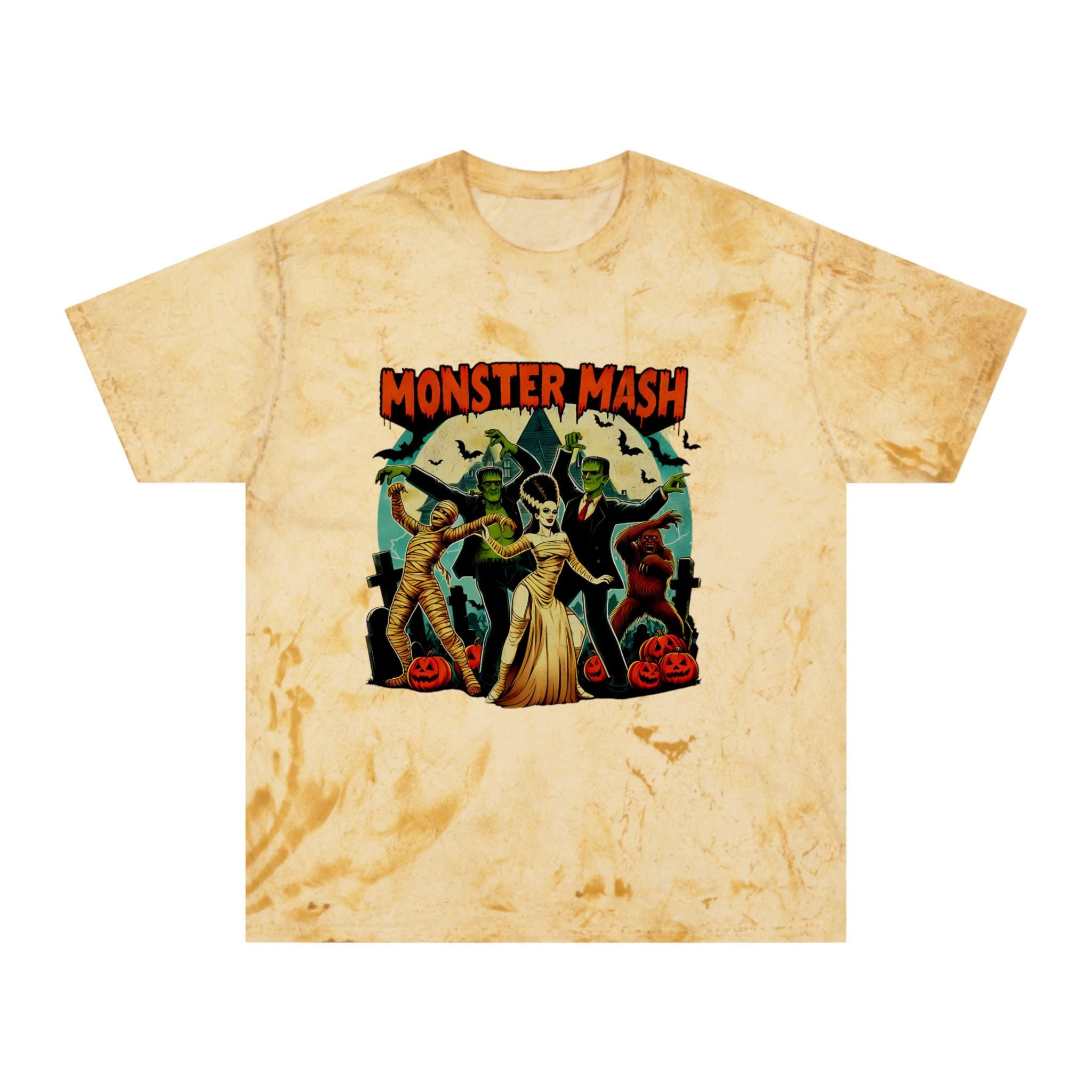 Personalisierbares Monster Mash Halloween T-Shirt - Gruselige Party Mumie + Vampir Shirt - Vollmond Kürbis Grafik - Oktober Festliches Kostüm Top