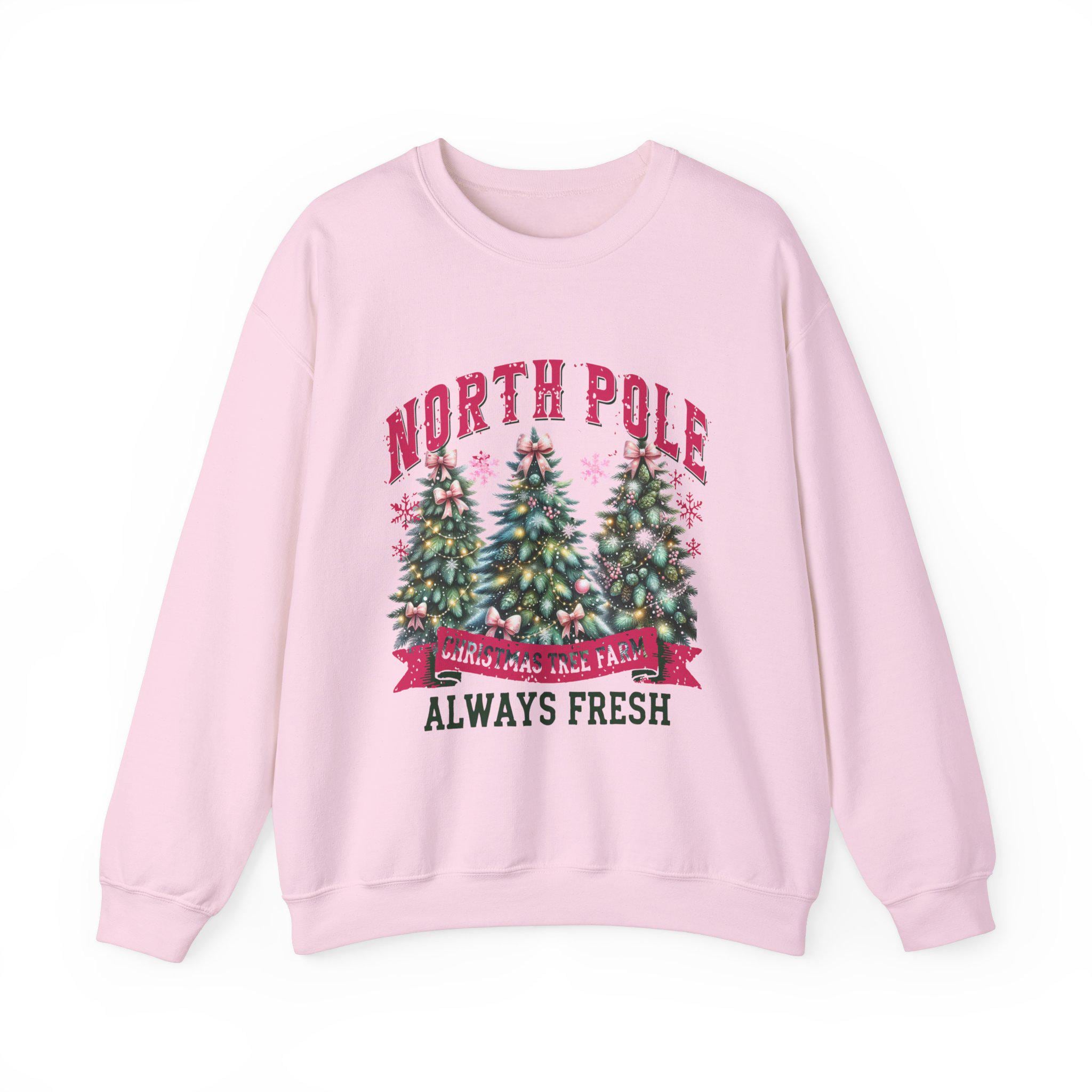 Personalisierbares Nordpol Weihnachtsbaum Farm Sweatshirt - Festliche Weihnachtskleidung, gemütlicher Weihnachtspullover, Perfektes Geschenk für Baumfarm Liebhaber