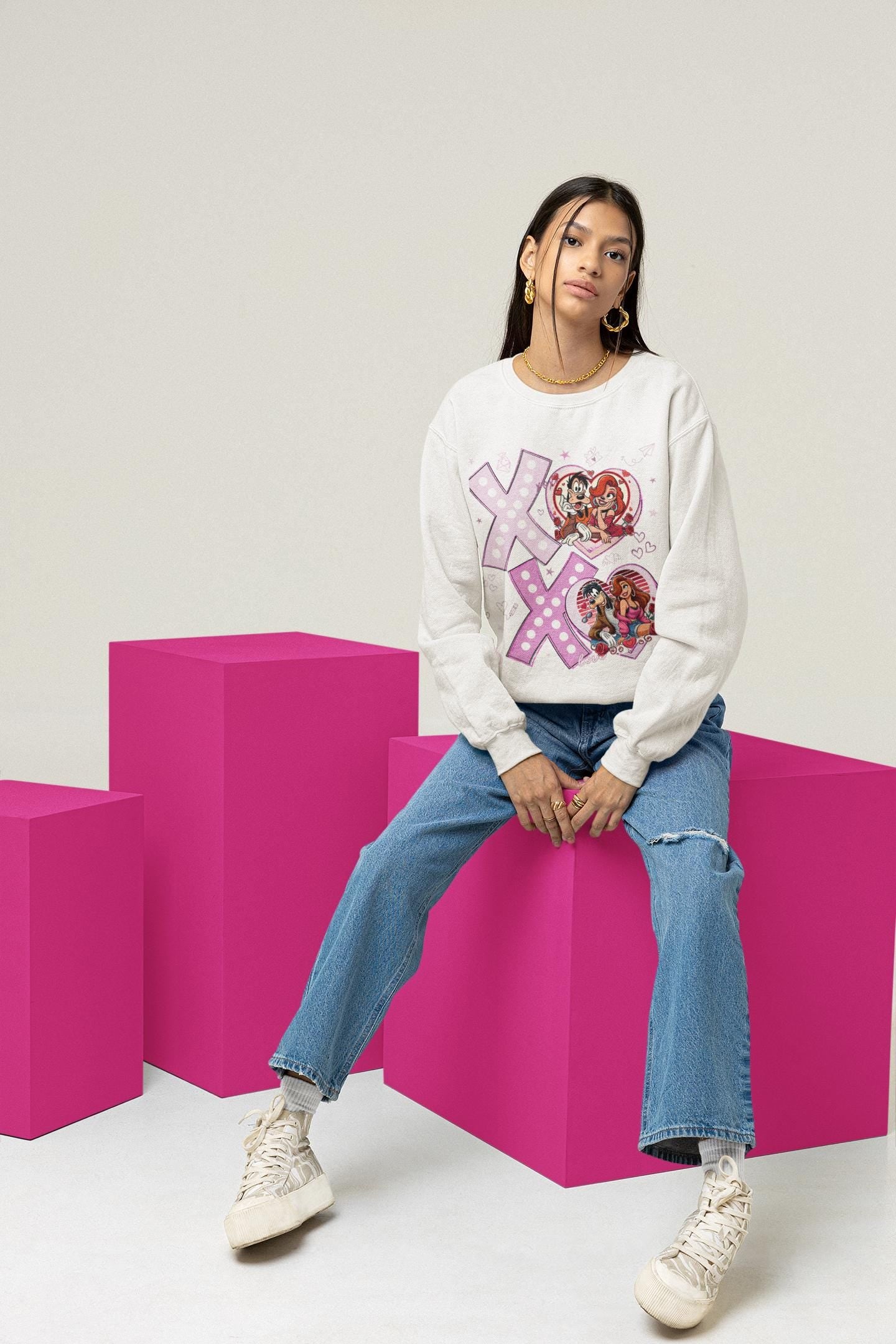 Valentinstag Cartoon Sweatshirt, Xoxo Happy Valentine Filmpaar, Unisex Crewneck, Valentinstag Sweatshirt, Valentinstag Geschenk, Valentinstag Cartoon