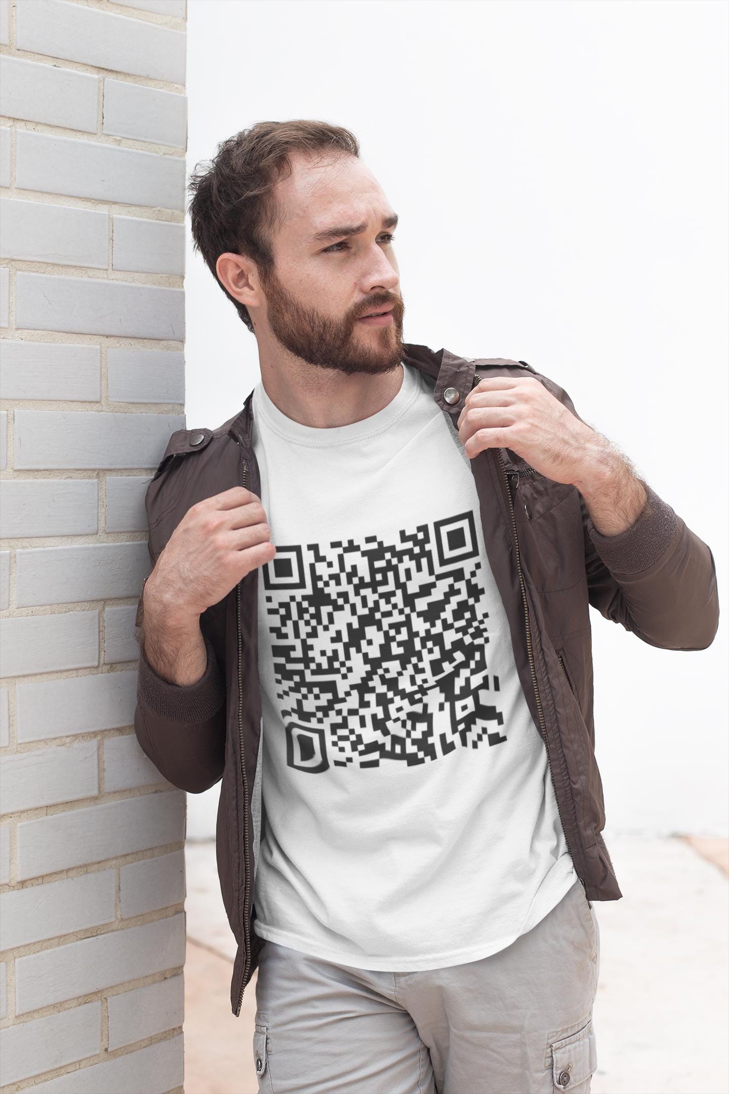 QR-Code Personalisiertes Unisex-T-Shirt, Personalisiertes Link-QR-Code-T-Shirt, Gestalten Sie Ihr eigenes Shirt, Personalisiertes Shirt mit QR-Code, personalisiertes Grafik-T-Shirt