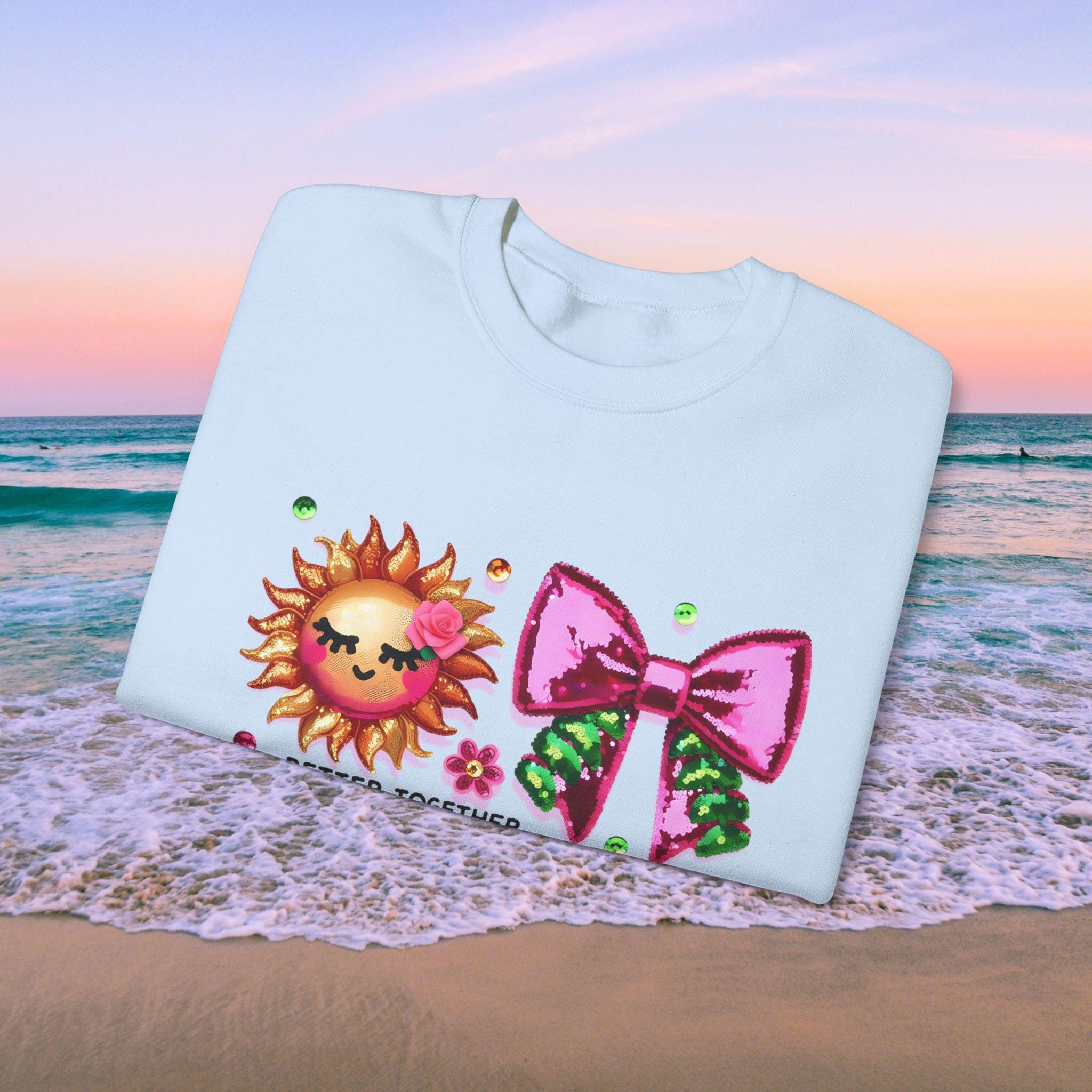 Pailletten-Wassermelonen-Sweatshirt, Rosa & Grüne Schleife, Funkelnde Sommerkunst, Hyperrealistische Pailletten, Kokette Schleifen-Design, Sommer-Sublimation