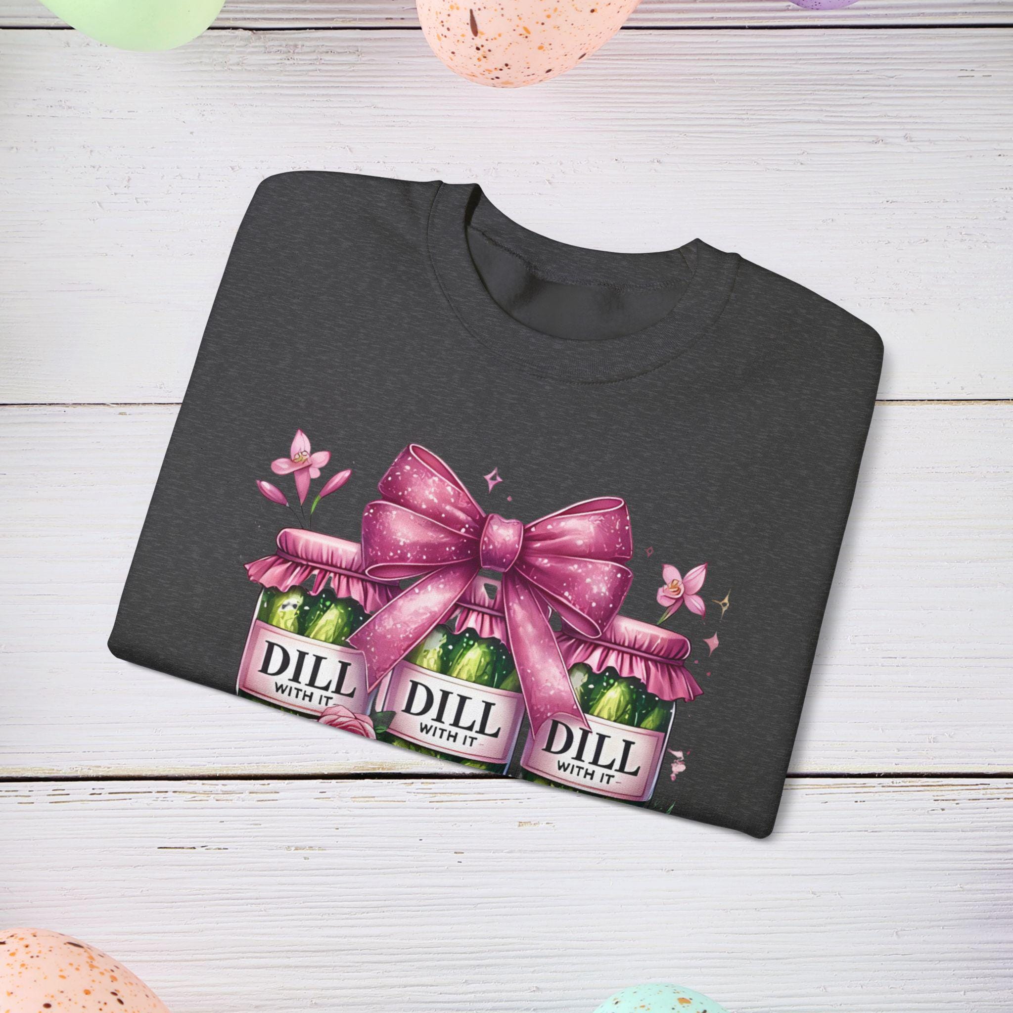 Lustiges Pickle Lover Unisex Sweatshirt - Just Dill with It Coquette Design, Herren Damen Pullover, Foodie Geschenk, Pickle Fan Bekleidung, Humorvoll