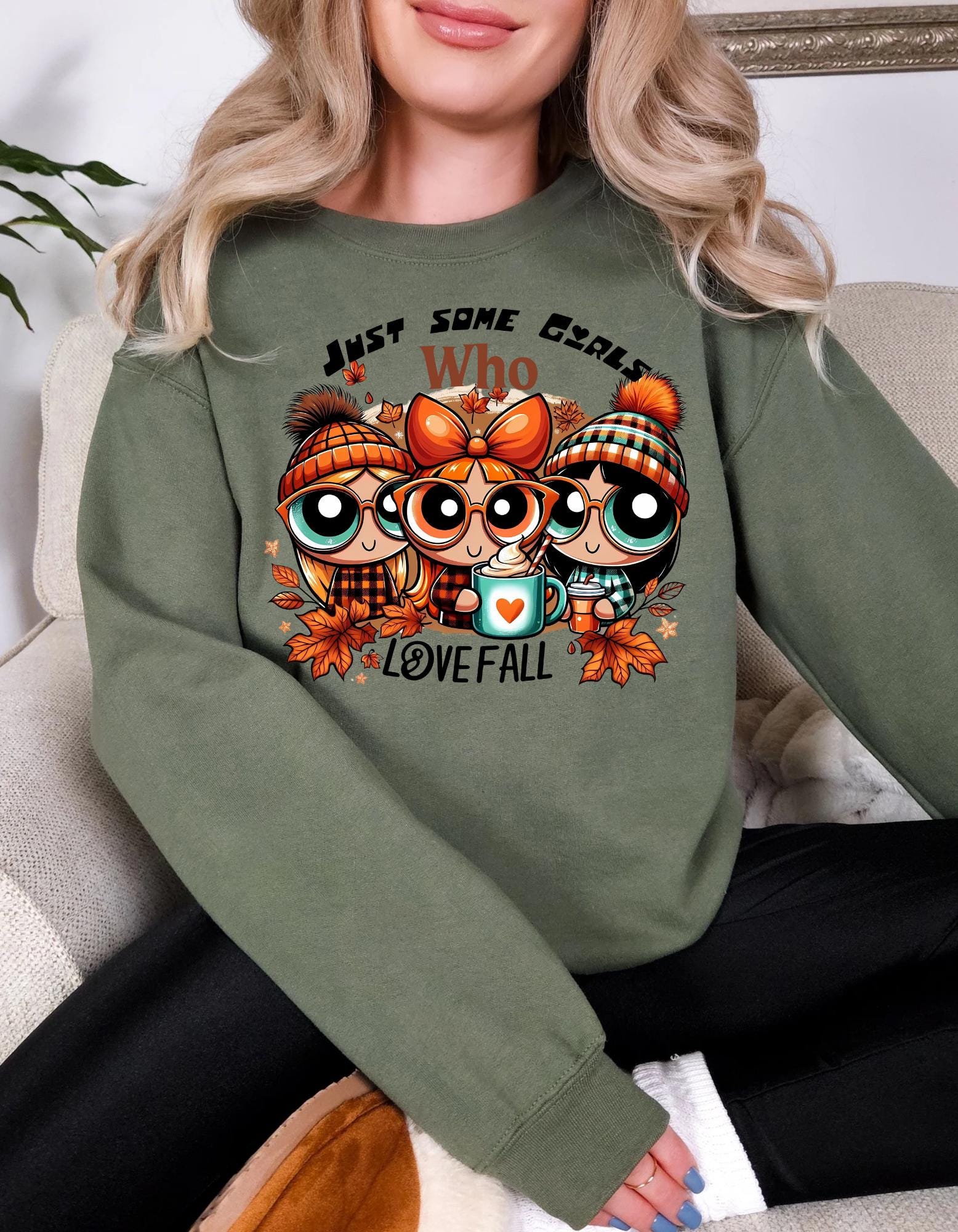 Personalisierbares Just Some Girls Who Love Fall Sweatshirt - Herbstbekleidung