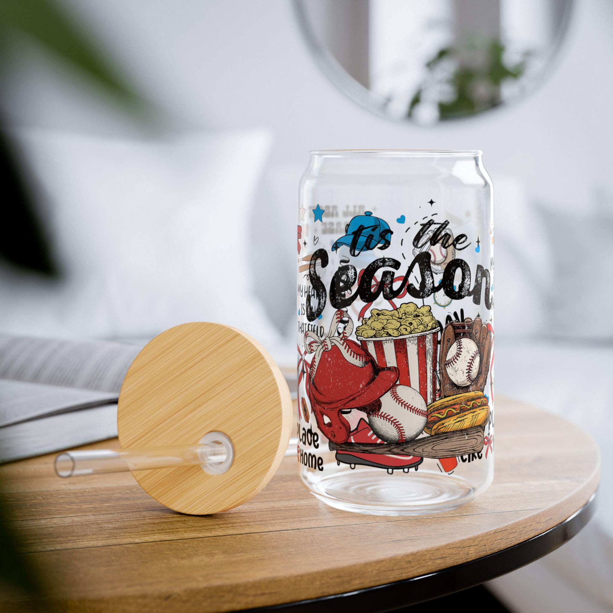 Seasonal Sipper Glass | Fun Drinkware for Entertaining, Perfect for Game Day, Home Parties, BBQs, Holiday Celebrations