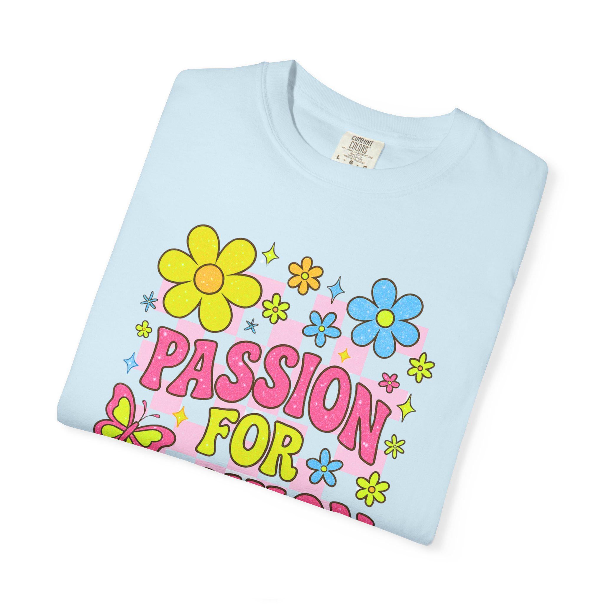 Floral Graphic T-shirt: Vintage Style, Passion for Fashion