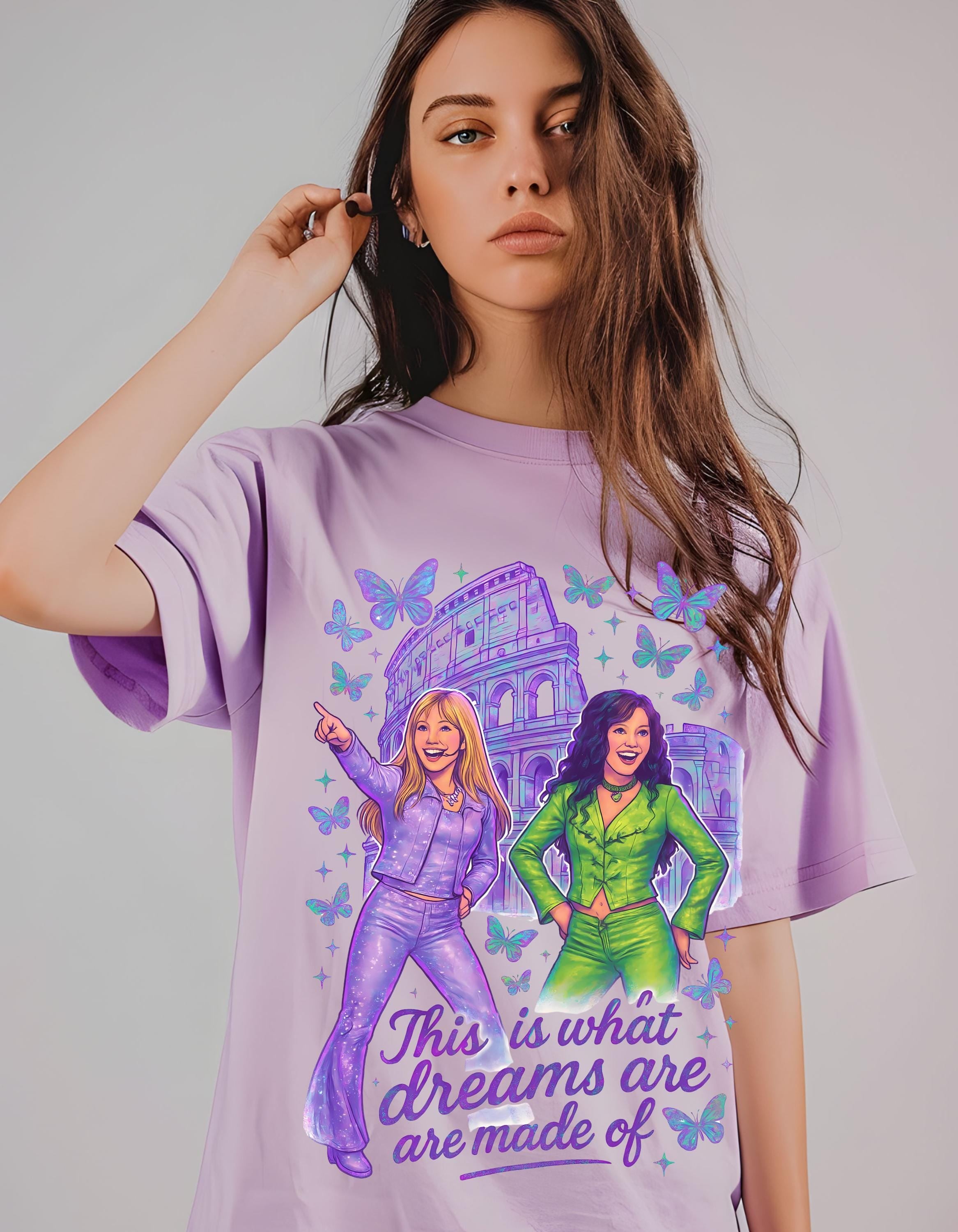 Dreamy Butterfly Graphic Tee: Unisex Retro Style Cotton T-Shirt