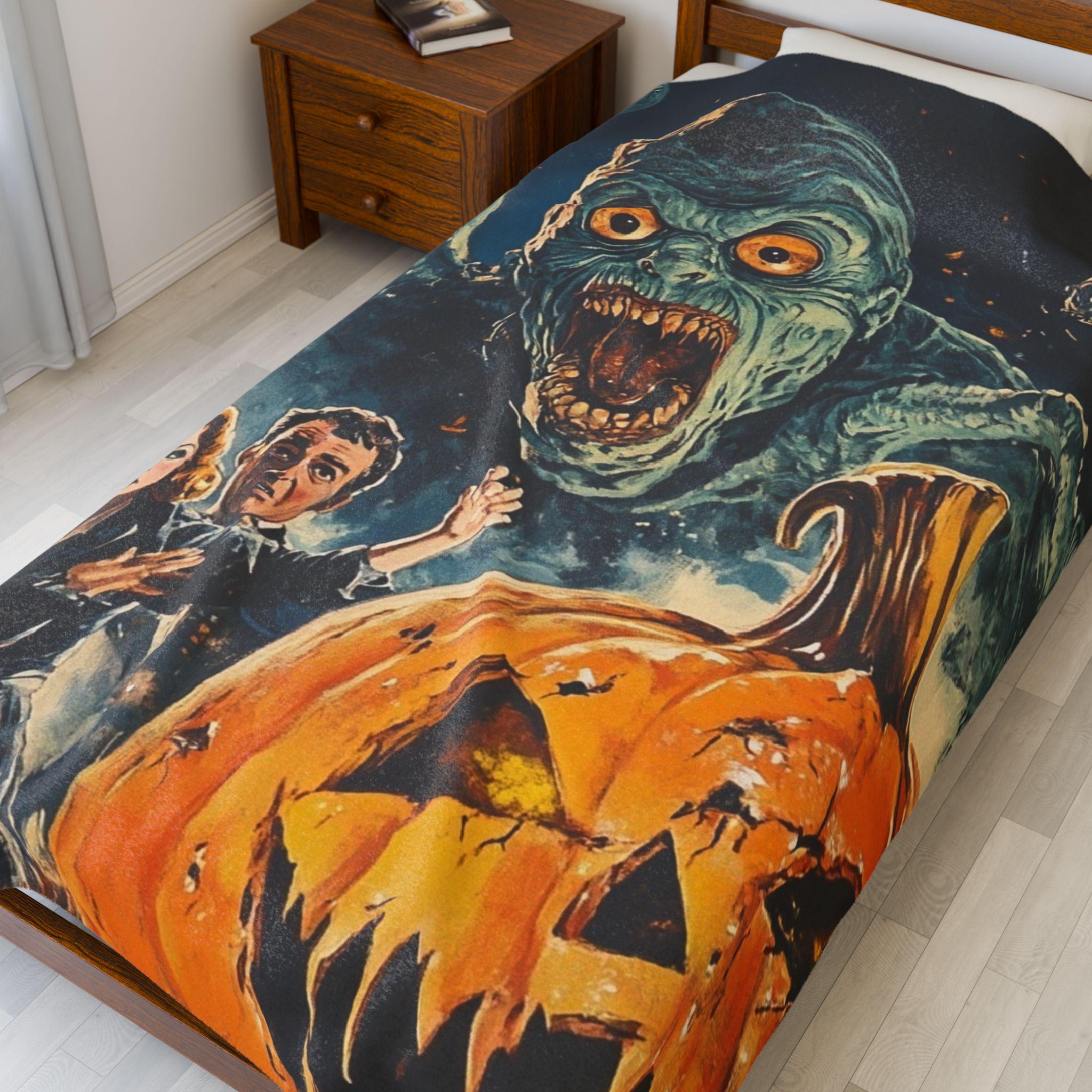 Spooky Movie Night Velveteen Throw Blanket: Halloween Haunted House Decor