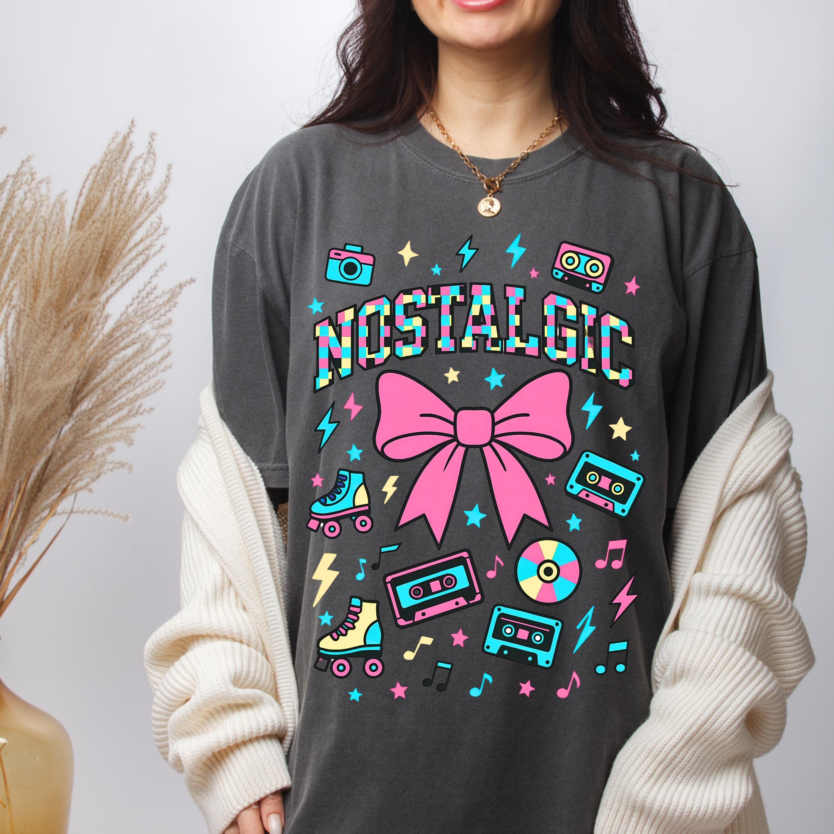 Retro 80s Graphic T-Shirt: Nostalgic Unisex Tee