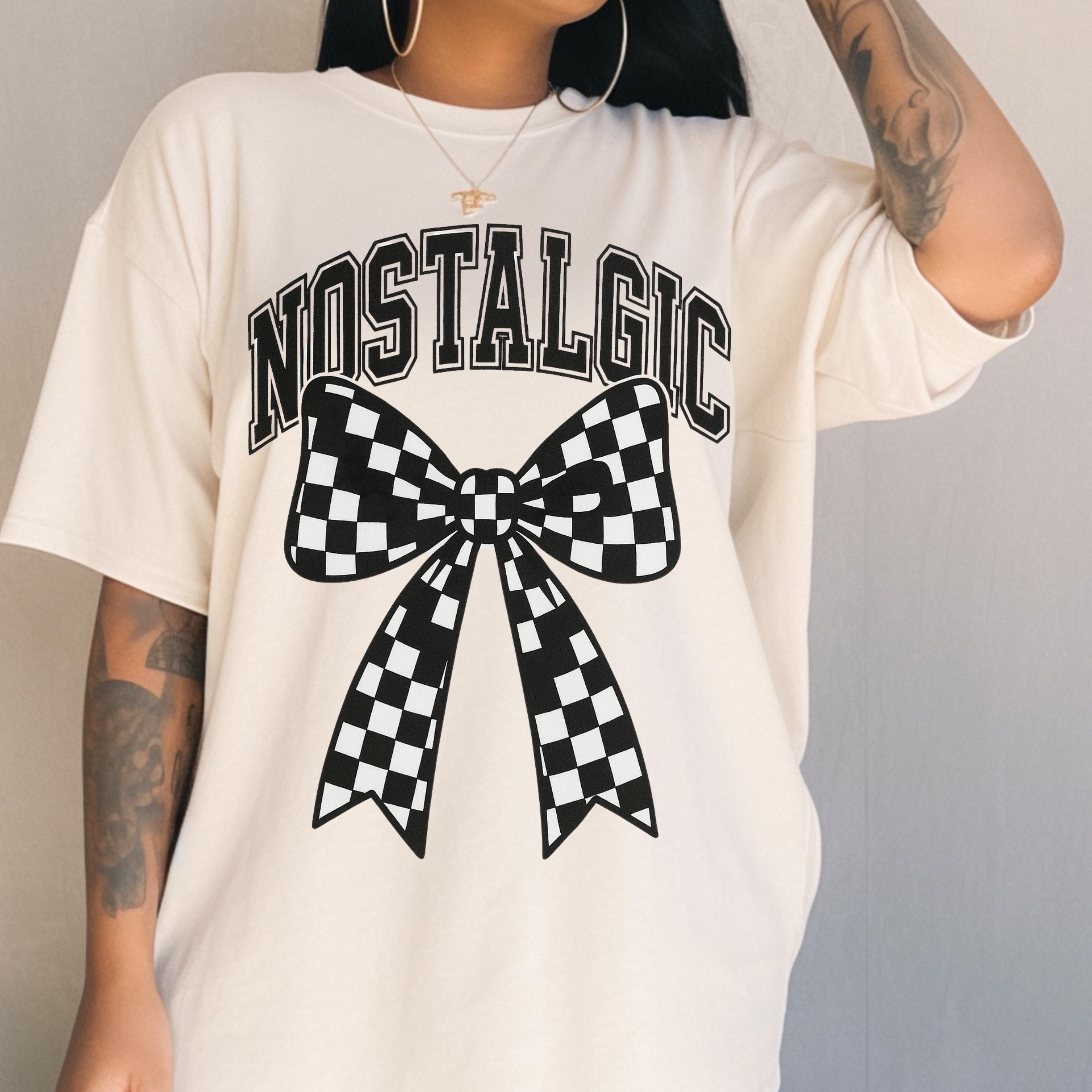 Nostalgic Bow Graphic T-Shirt: Unisex Vintage Fashion Tee