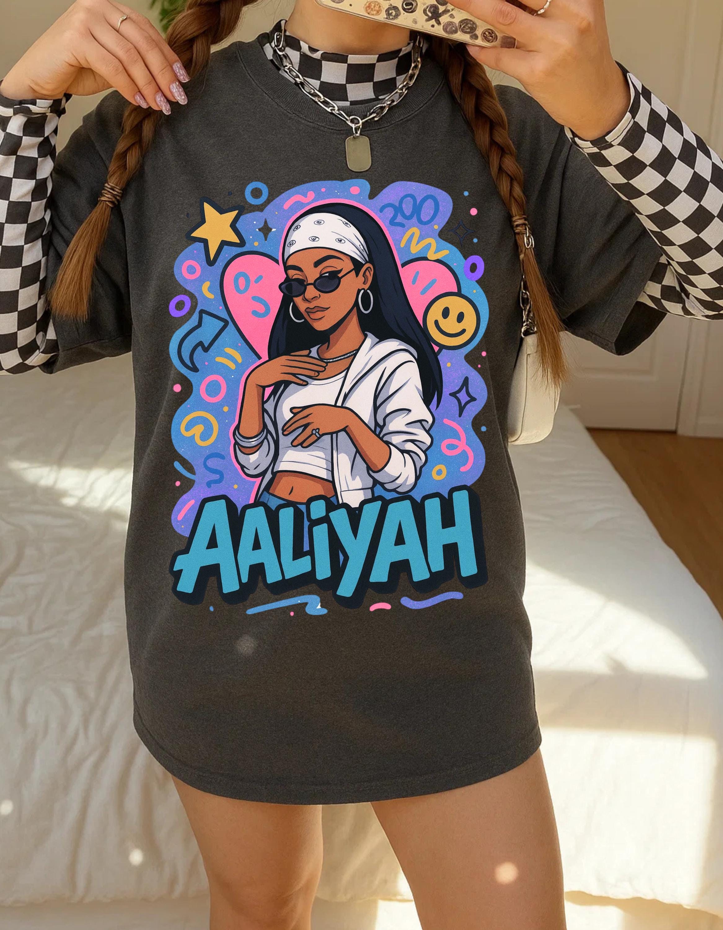 Aaliyah-Inspired Retro Streetwear Unisex Cotton Tee: Music Lover's Casual Fashion Statement