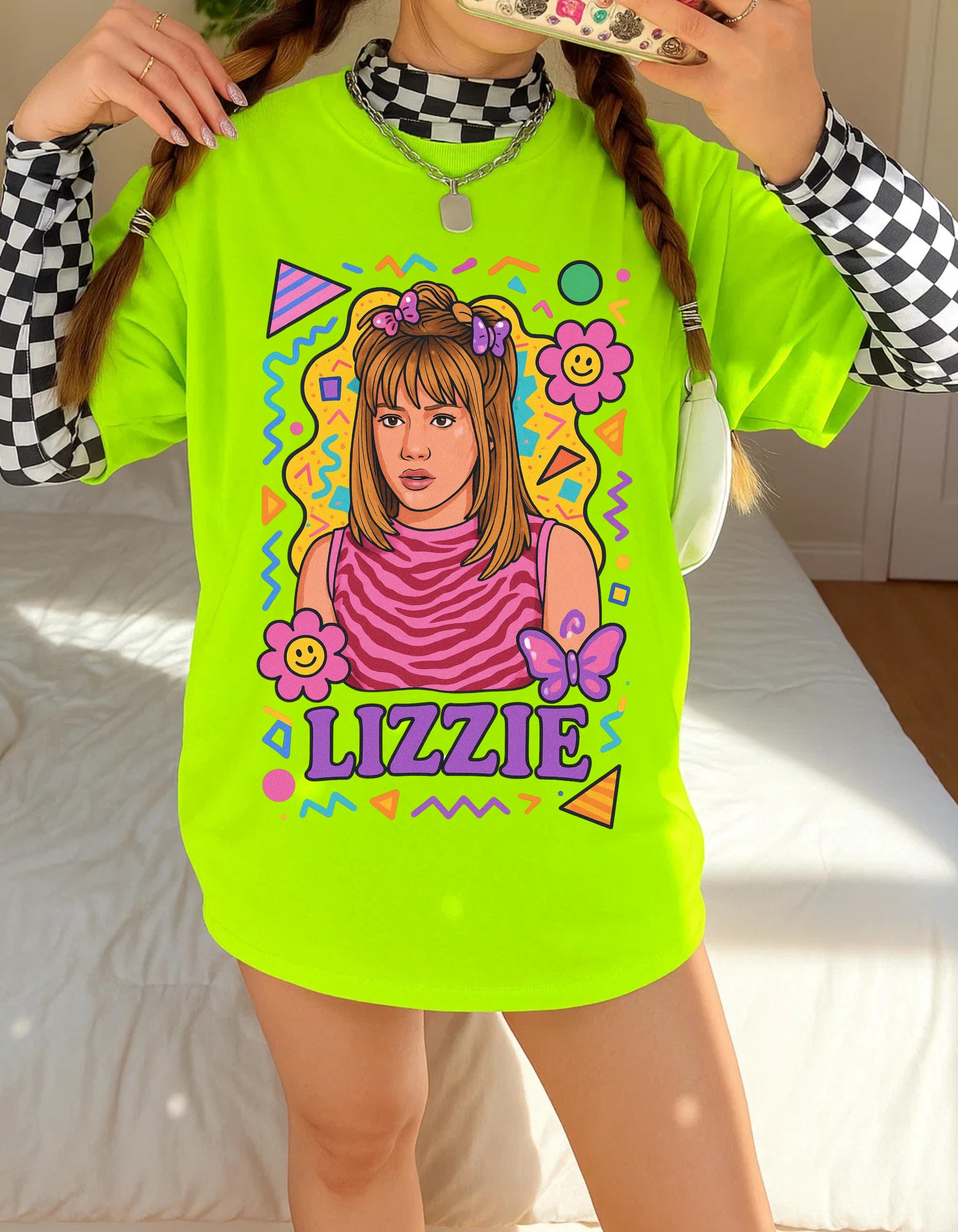 Parody Lizzie Graphic Tee: Retro 90s Nostalgia Shirt