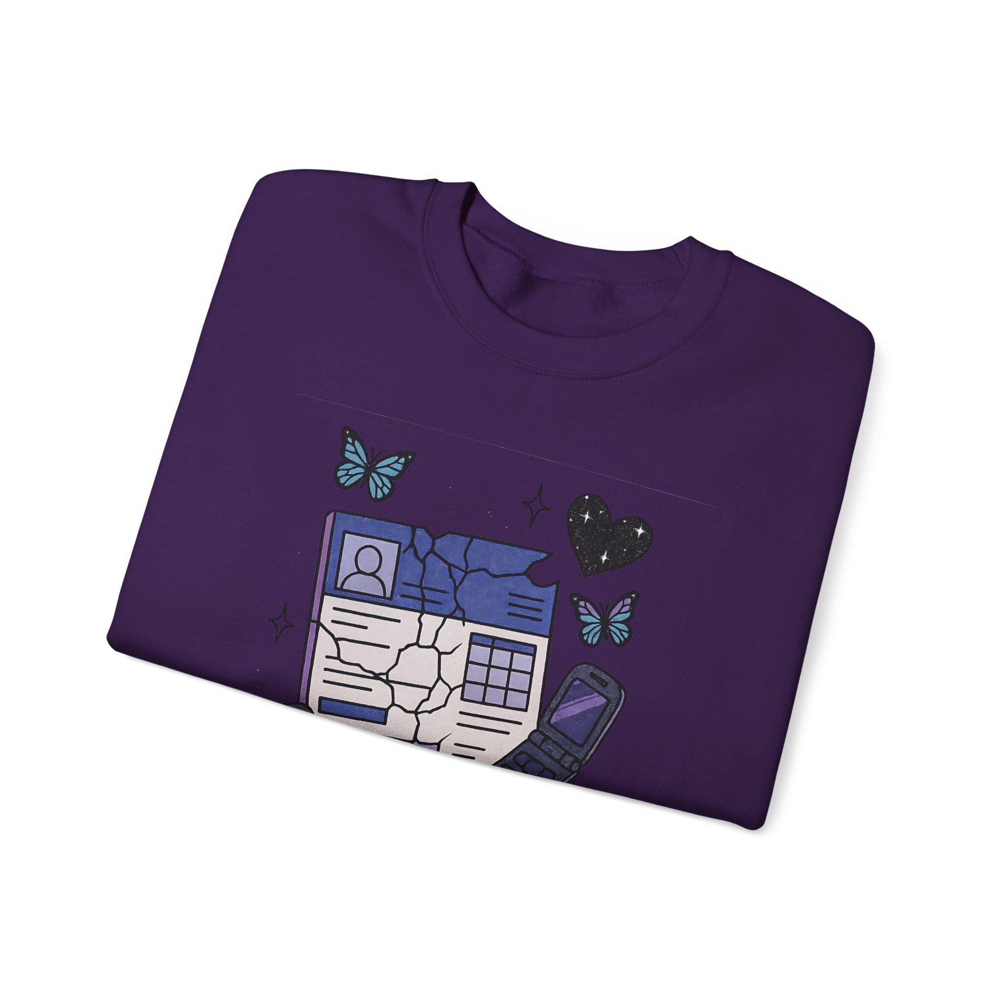 Butterfly Graphic Crewneck Sweatshirt: Unisex Cozy Fall Fashion