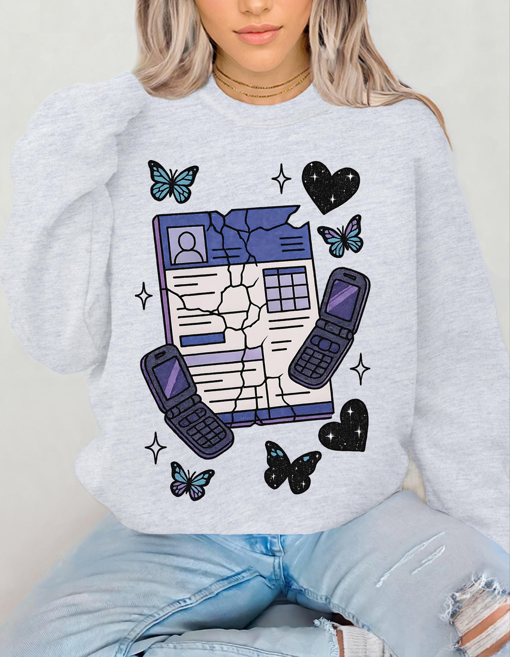 Butterfly Graphic Crewneck Sweatshirt: Unisex Cozy Fall Fashion