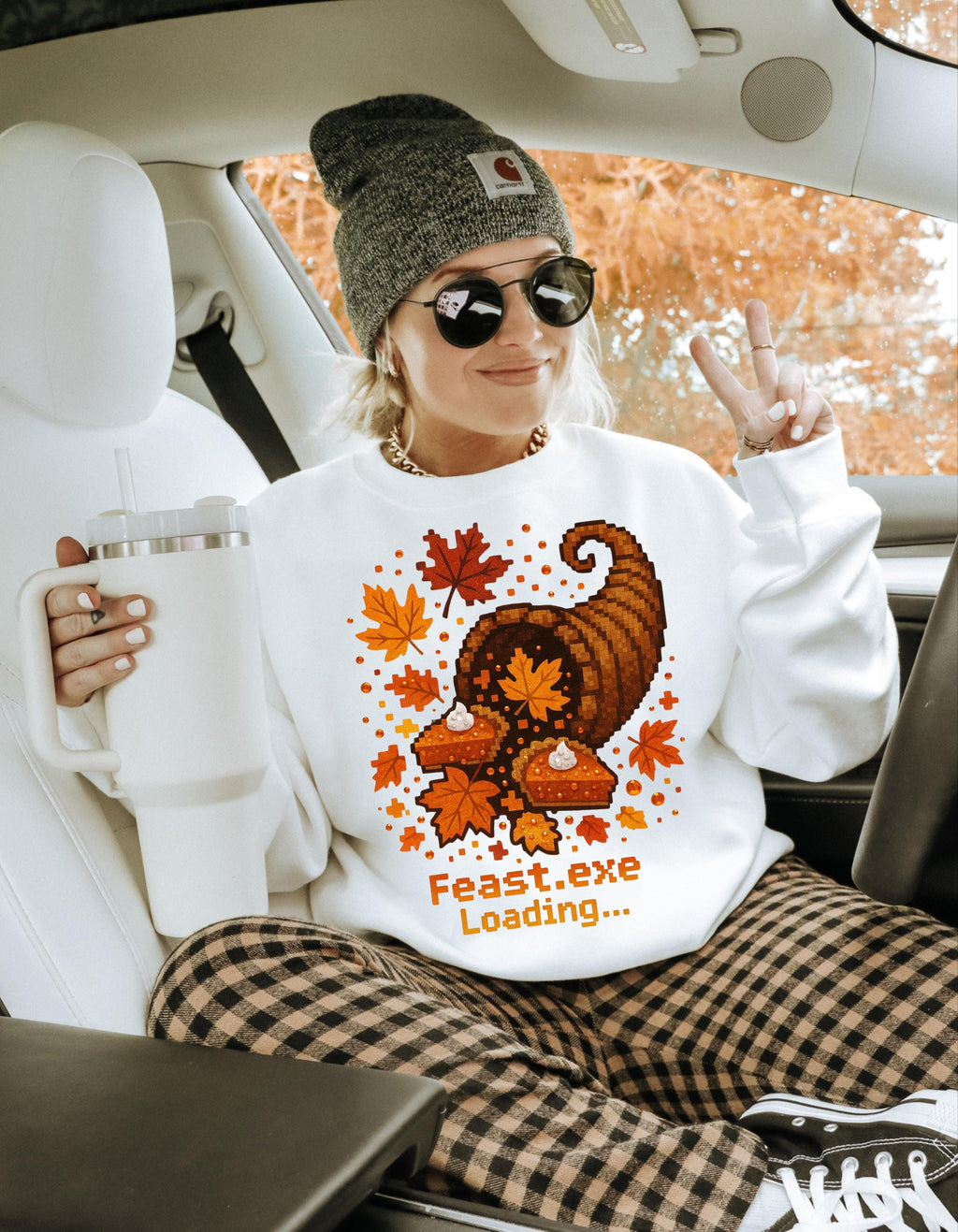 Cozy Autumn Thanksgiving Sweatshirt: Casual Family Gathering Apparel, Fall Fashion Gift