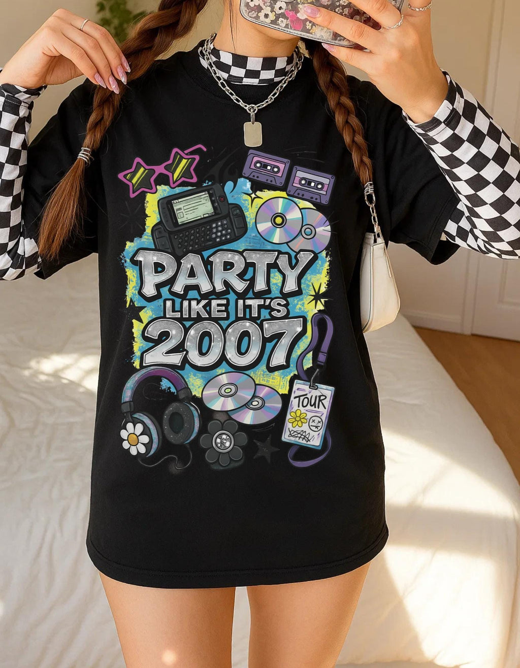 Retro "Party Like It's 2007" Graphic Tee - Unisex Cotton T-Shirt