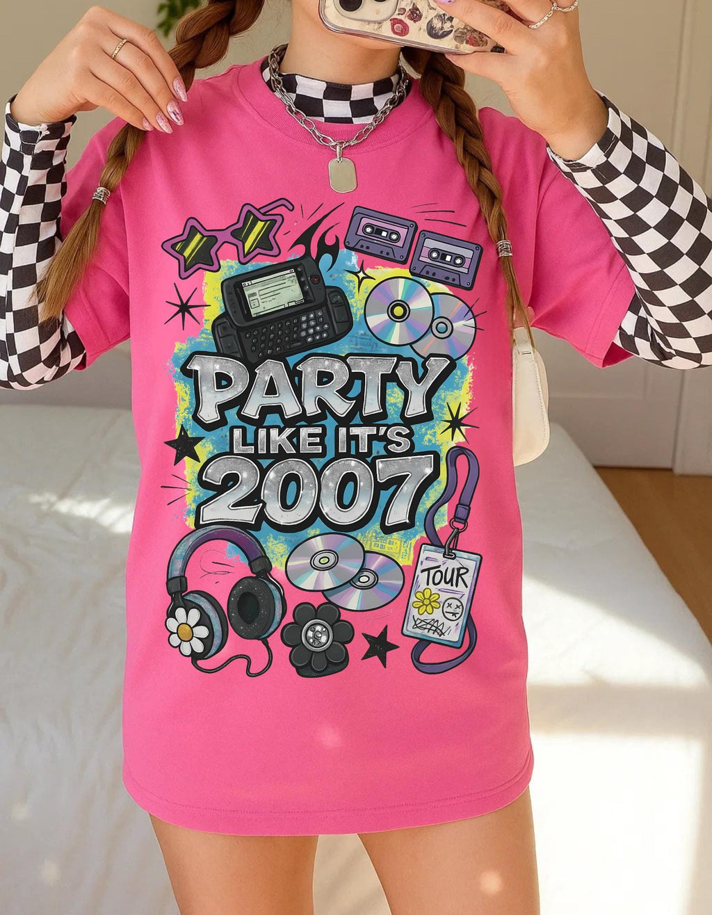 Retro "Party Like It's 2007" Graphic Tee - Unisex Cotton T-Shirt