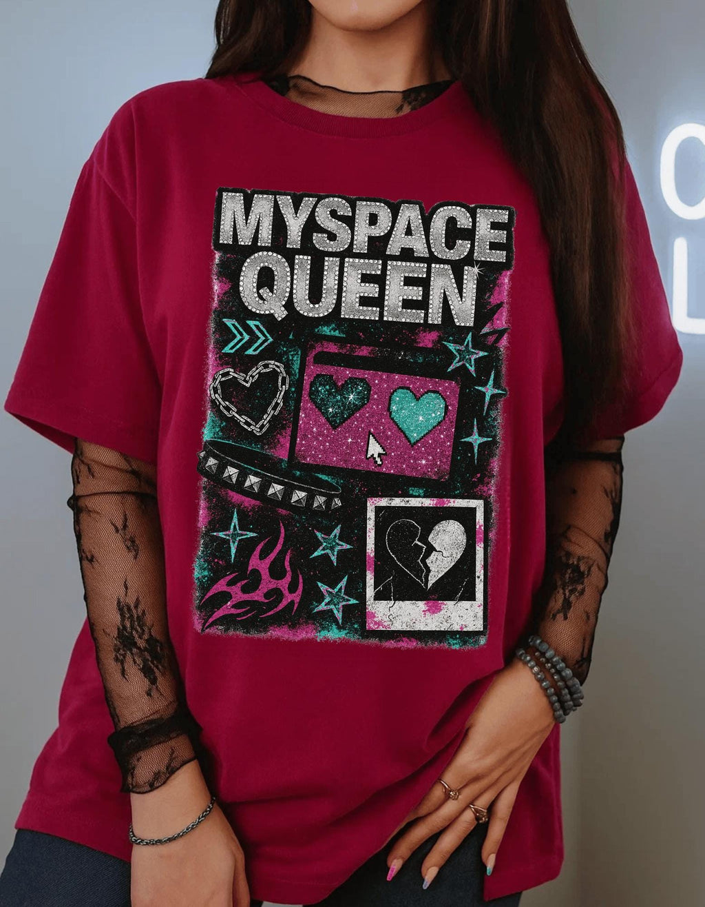 Retro MySpace Queen Graphic Tee Unisex Trendy Cotton T-Shirt Nostalgic Social Media Fashion