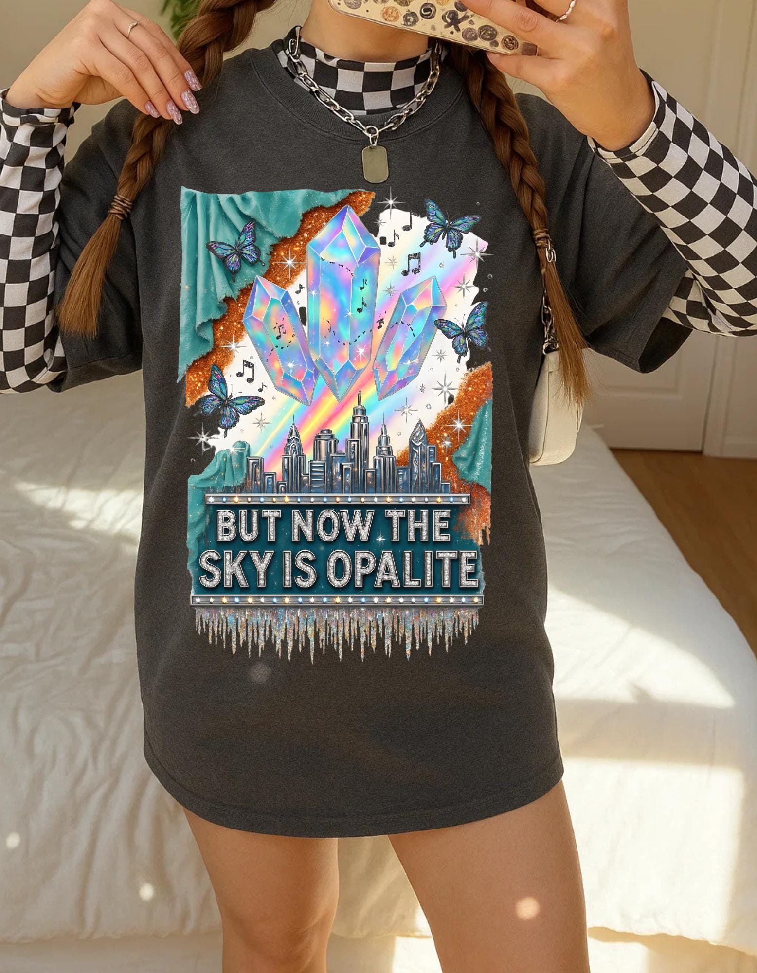 Ethereal Opal Glow Graphic Tee - Shimmering Pastel Crystal-Inspired Design for Trendsetters