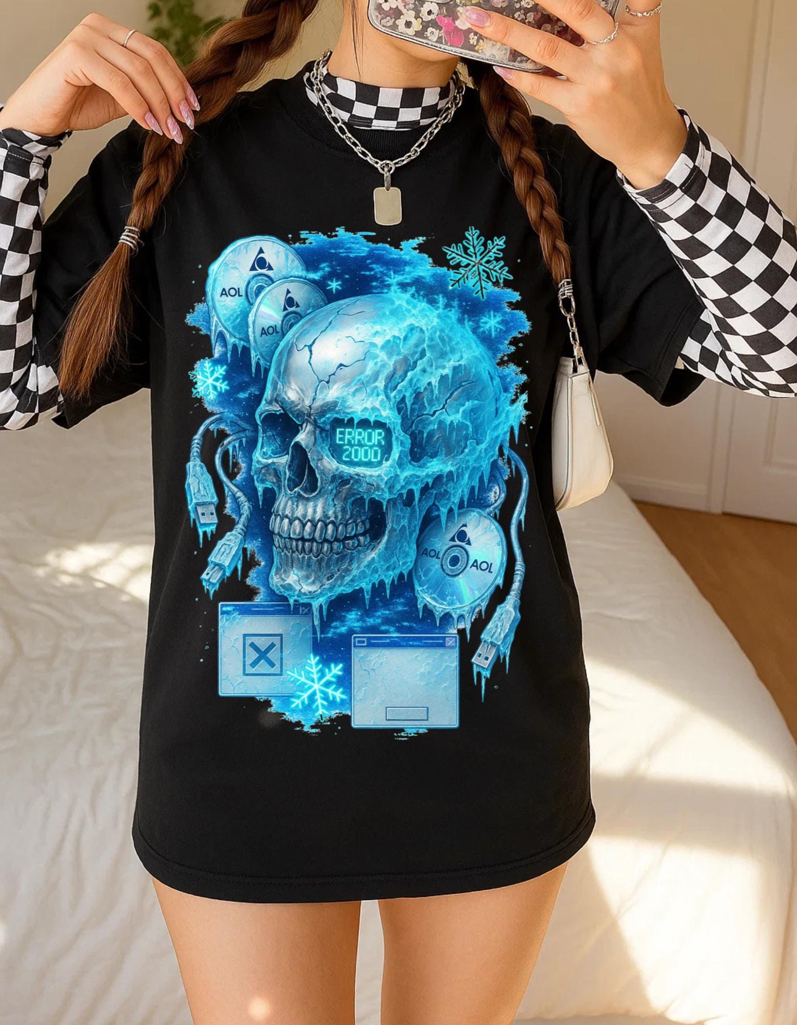 Retro Y2K Frozen Skull Graphic Tee: Spooky Halloween Horror Clothing, Unisex Cotton Creepy Top