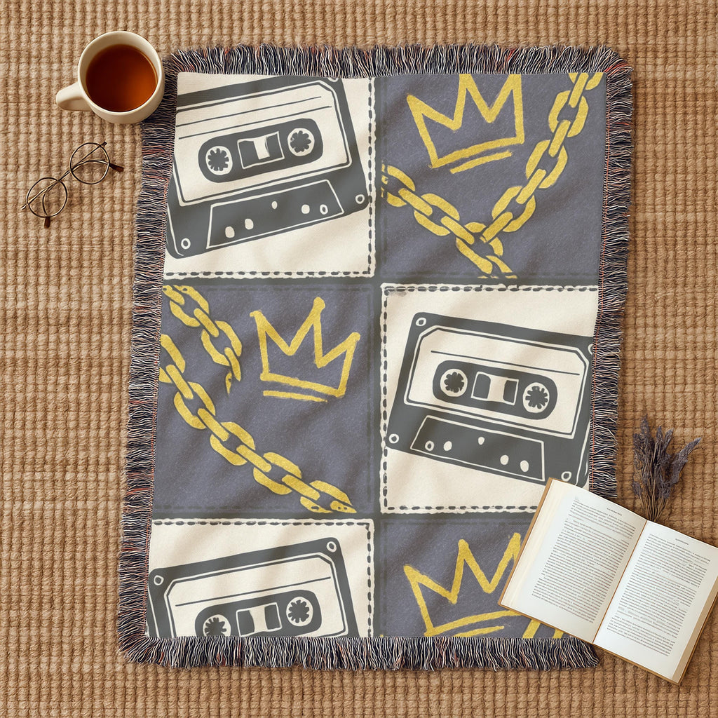 Y2K Street Style Woven Blanket: Retro Chains & Cassette Design - Cozy Urban Decor Throw