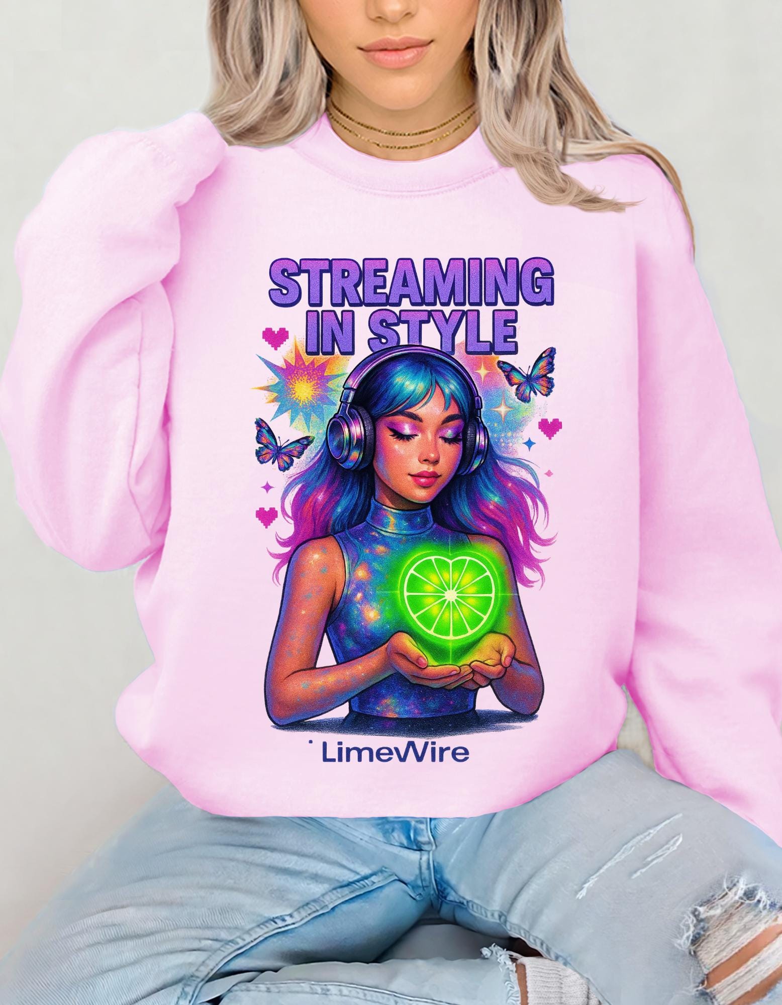 Retro Limewire Heart Crewneck: Retro Music Lover Pullover Sweatshirt for millennials Street Style