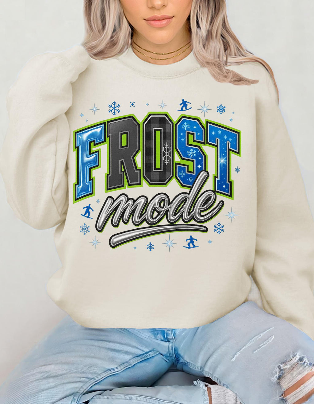 Unisex Frost Mode Sweatshirt: Cozy Winter Holiday Crewneck for Casual Outdoor Wear & Festive Gifts
