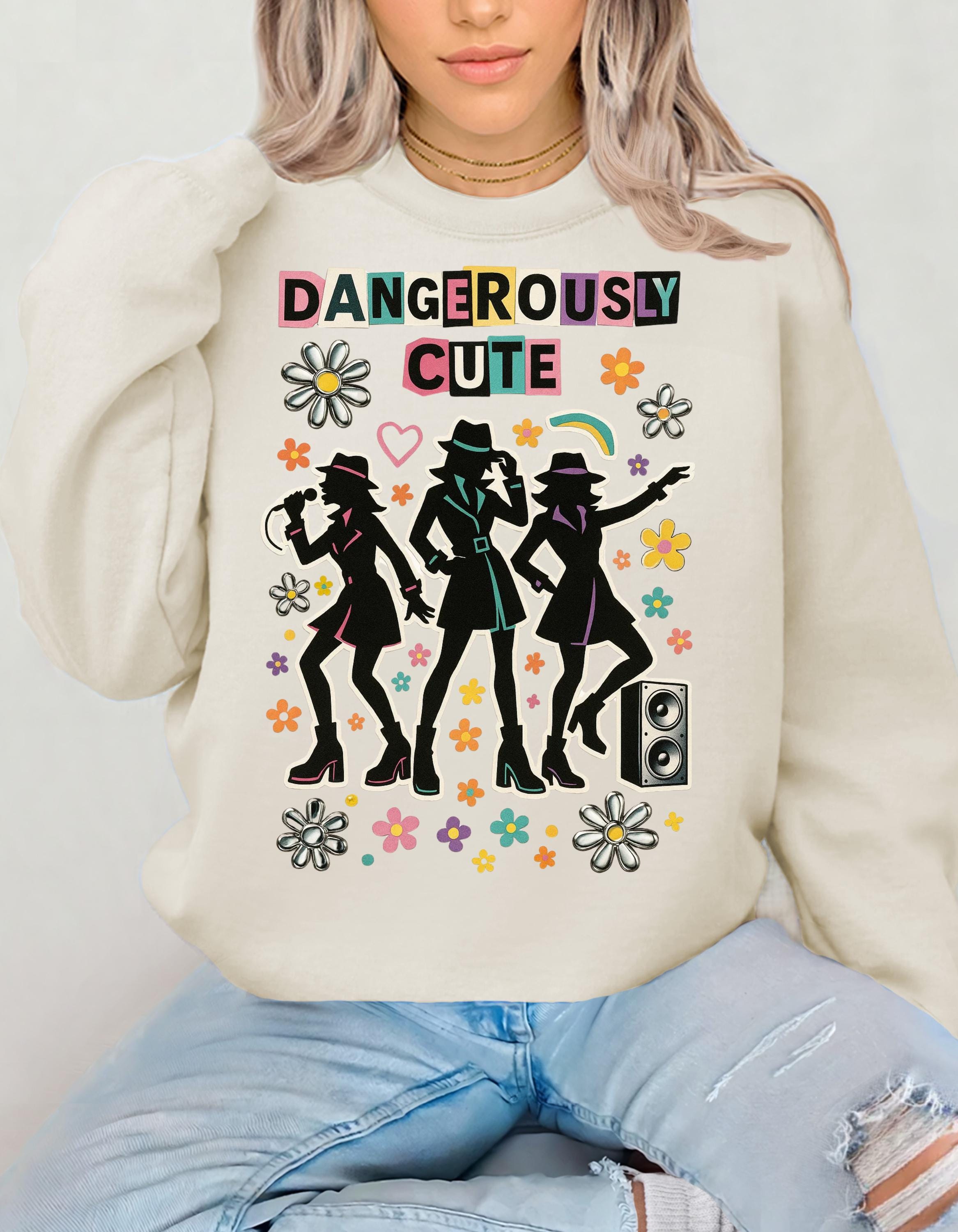 Y2K Spy Girls Graphic Sweatshirt - Retro 2000s Crewneck