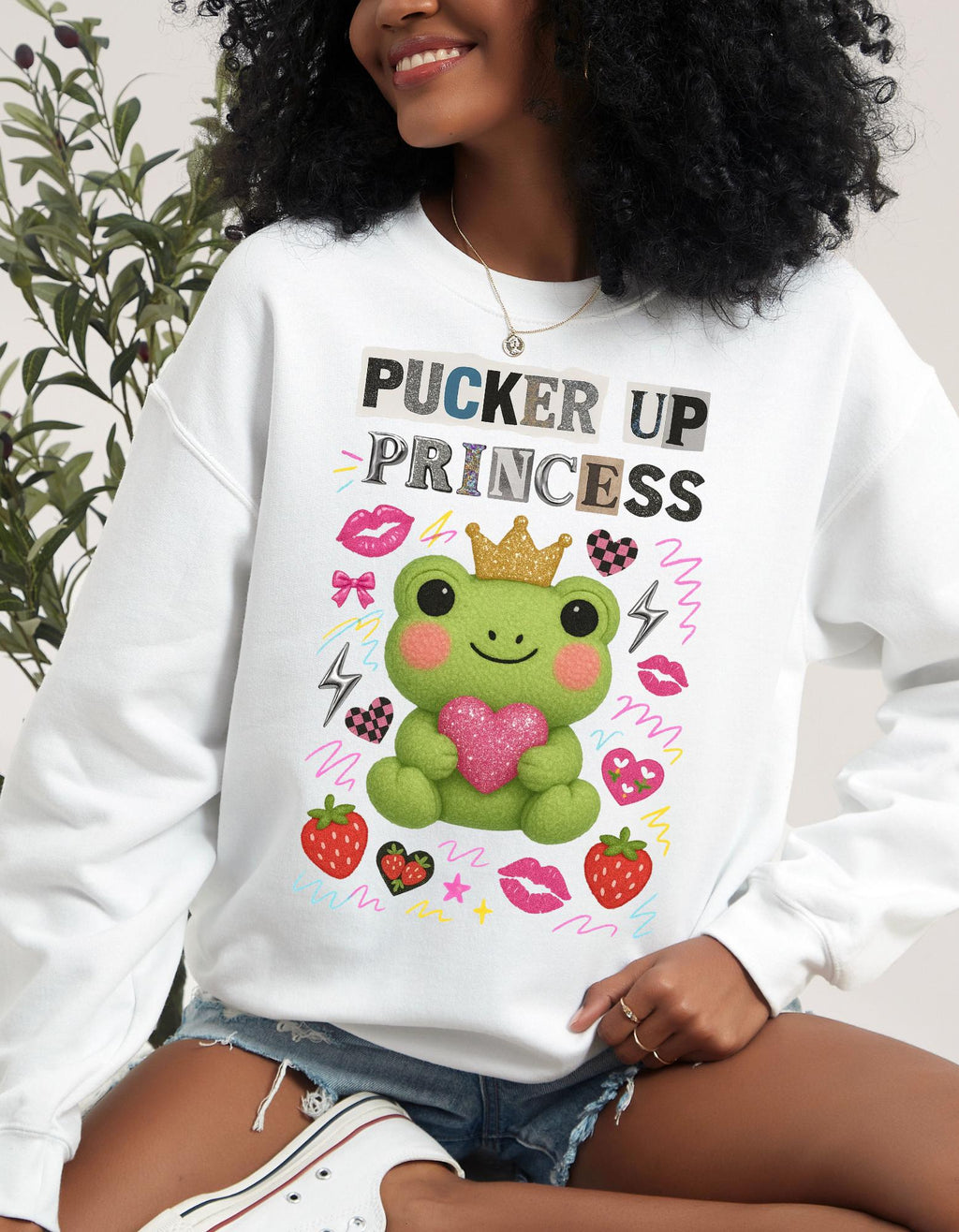Pucker Up Princess Frog Sweatshirt | Cartoon Valentine Gift