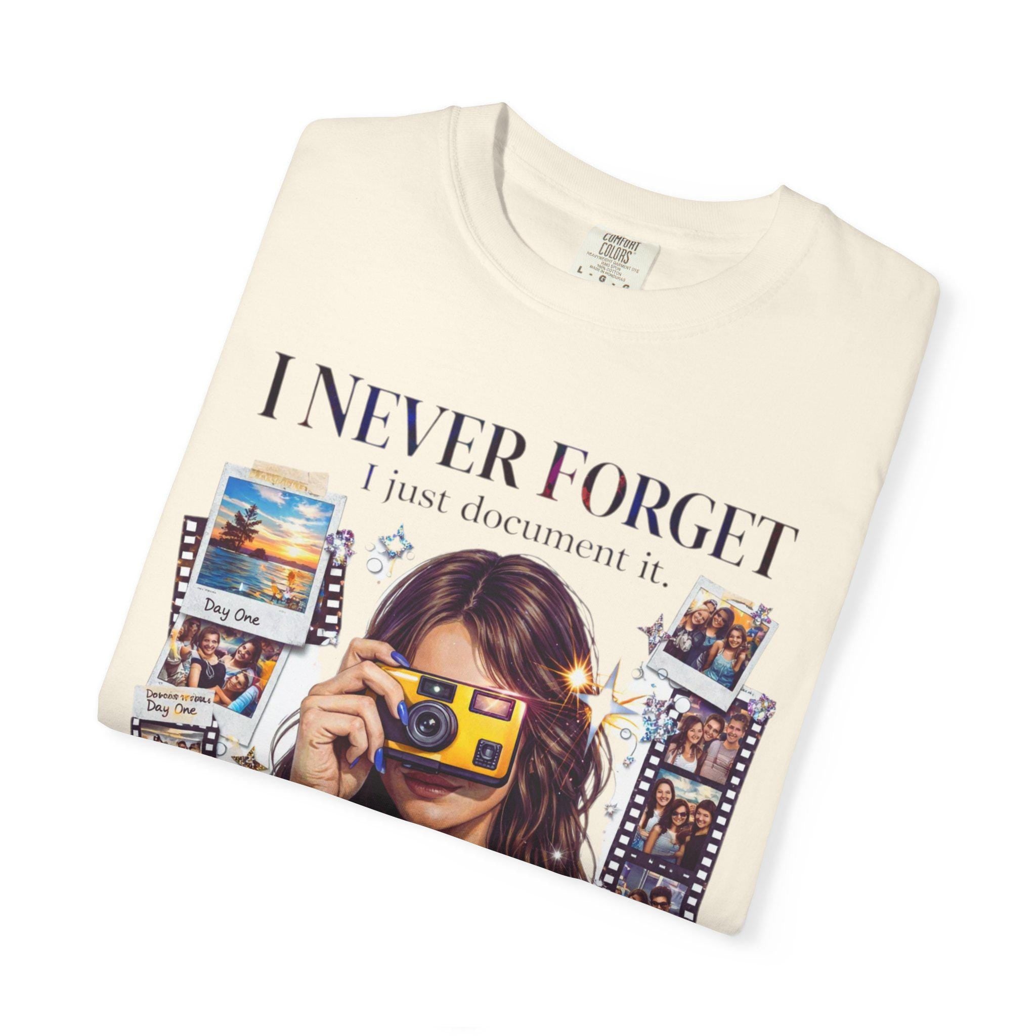I Never Forget camera collage T-Shirt | vintage film photography tee