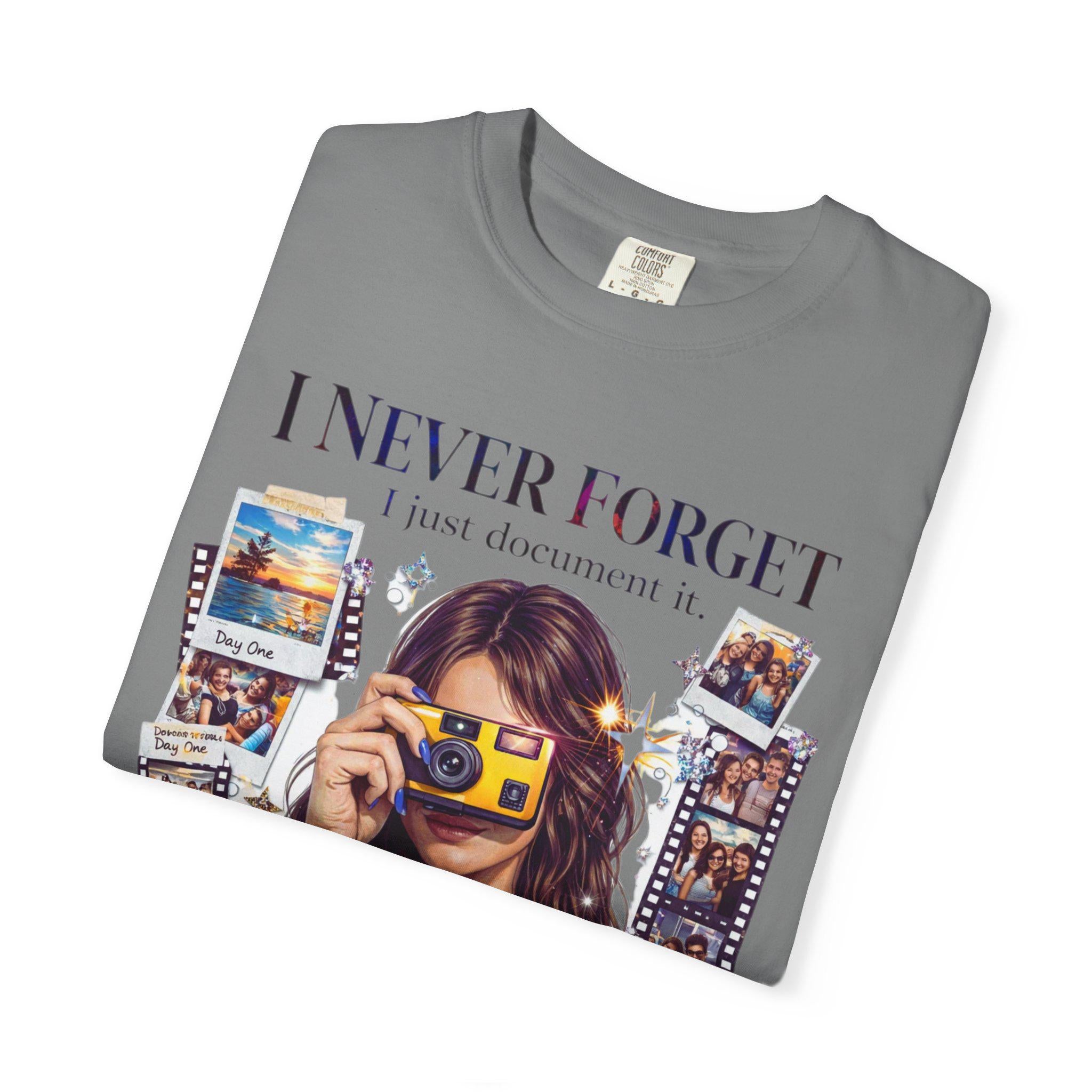 I Never Forget camera collage T-Shirt | vintage film photography tee