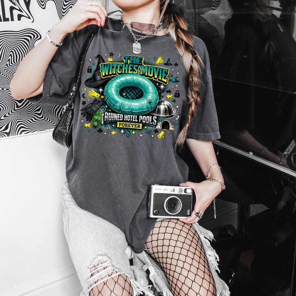 Witches Pool Graphic T-Shirt | Halloween Cult Symbol Tee Gothic Alternative Vintage Washed Unisex Top
