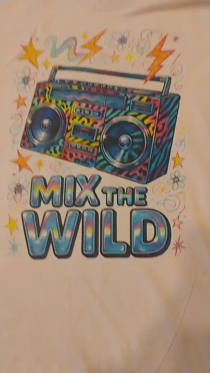 Retro Boombox Graphic Tee Vibrant Unisex Music T-Shirt Vintage Festival Wear